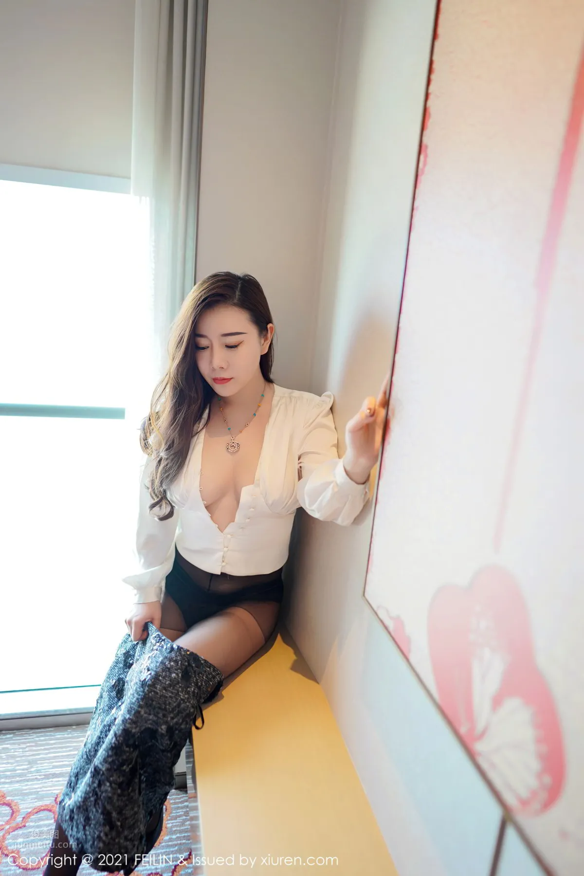 輕熟美女王婉悠 經典都市OL服飾 20
