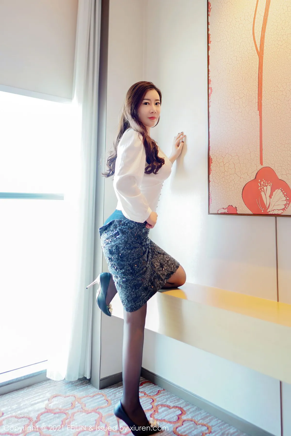輕熟美女王婉悠 經典都市OL服飾 10