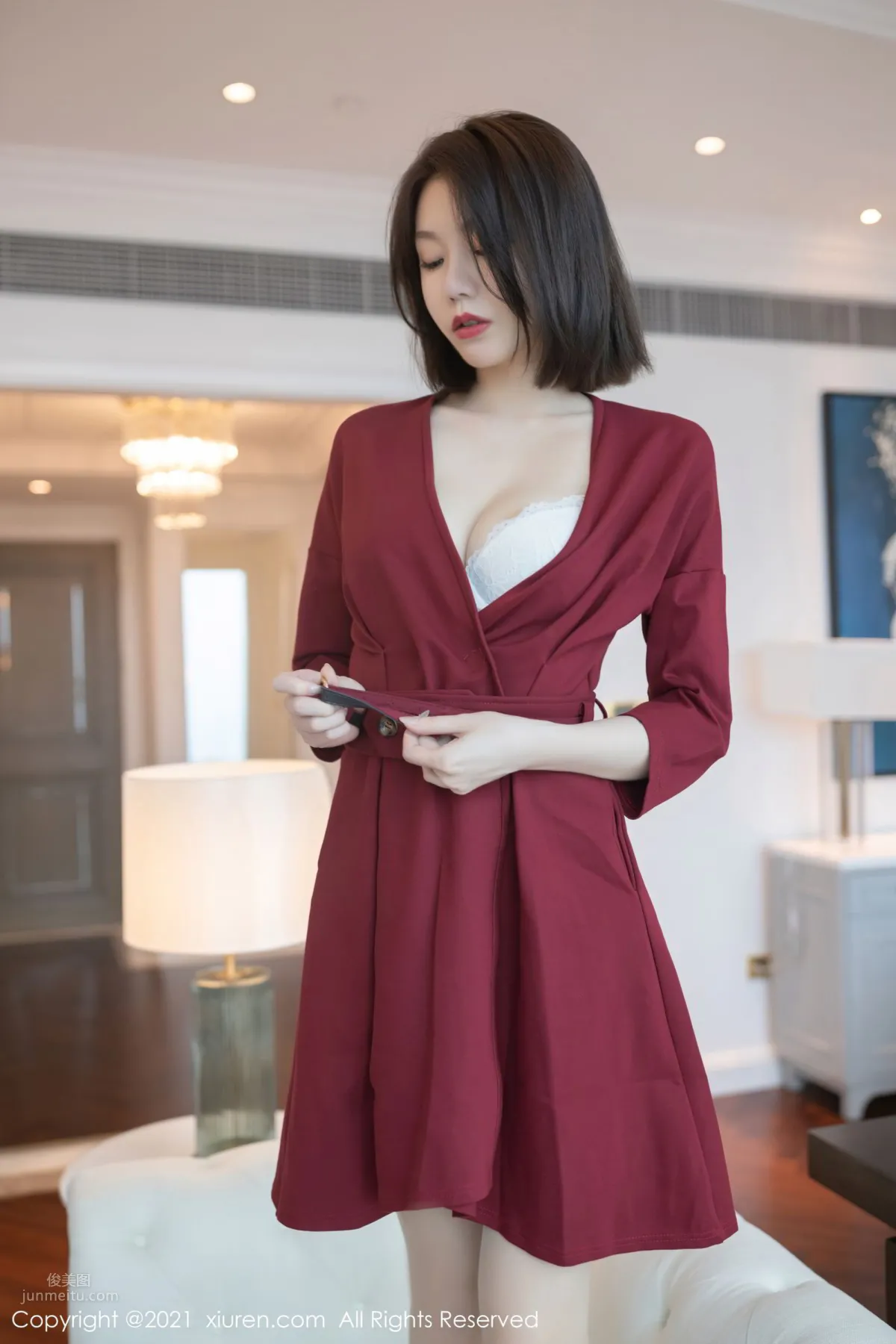 紅衣女神安然Maleah 人妻氣息渾然天成 34