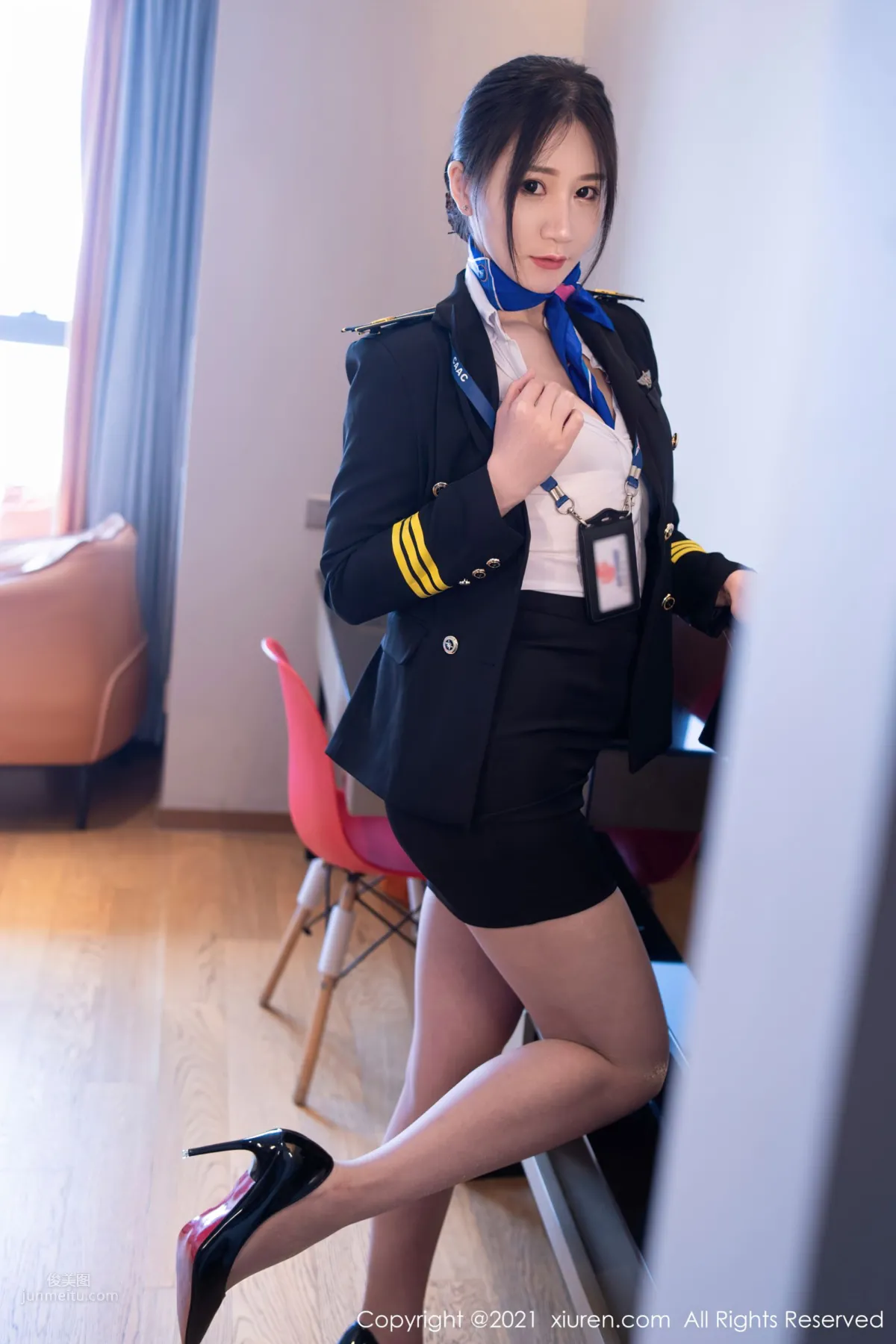 空乘小姐姐顧喬楠 制服機長長發飄逸 17