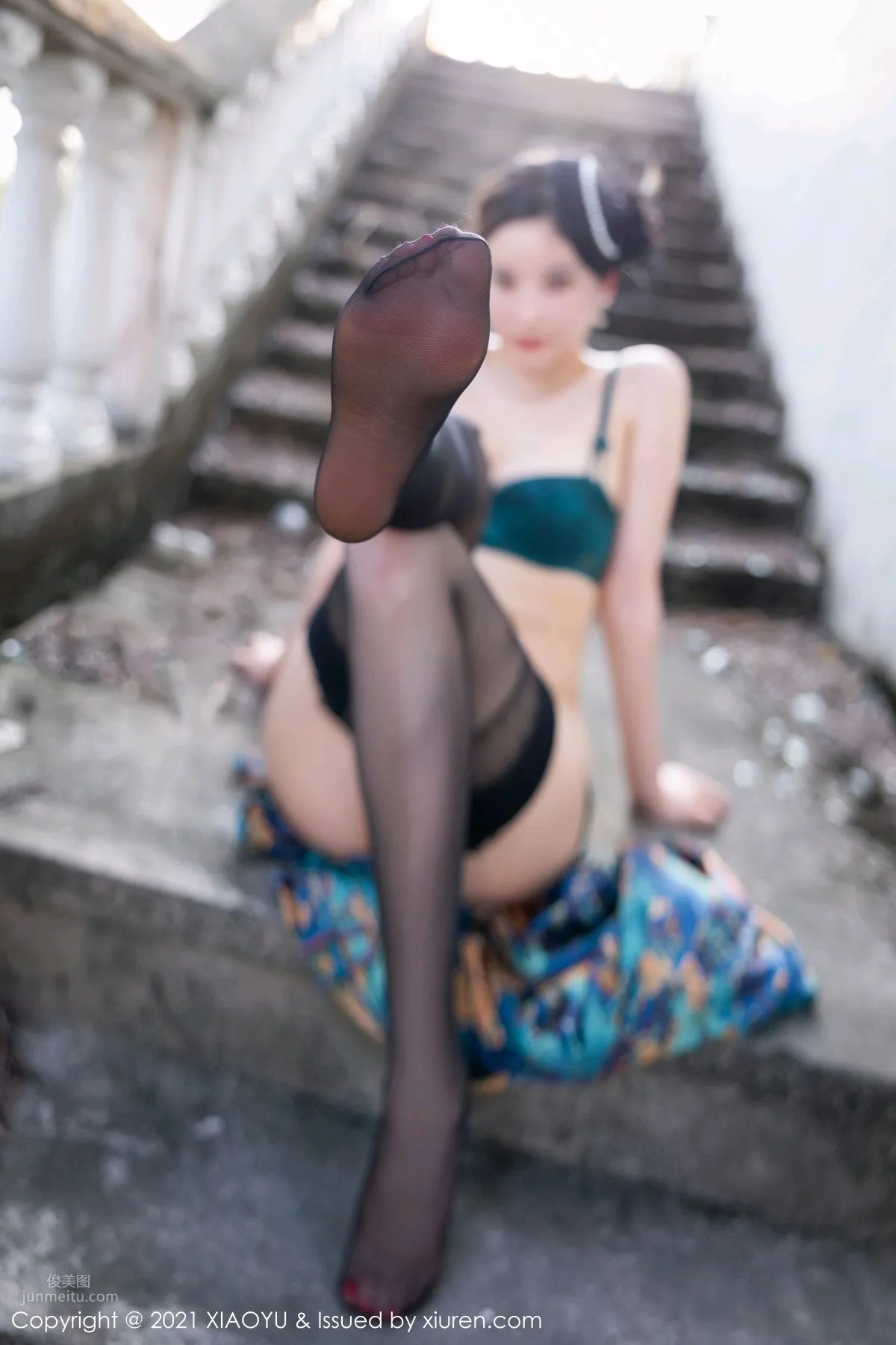 楊晨晨國慶獻禮 典雅韻味旗袍裹身 83