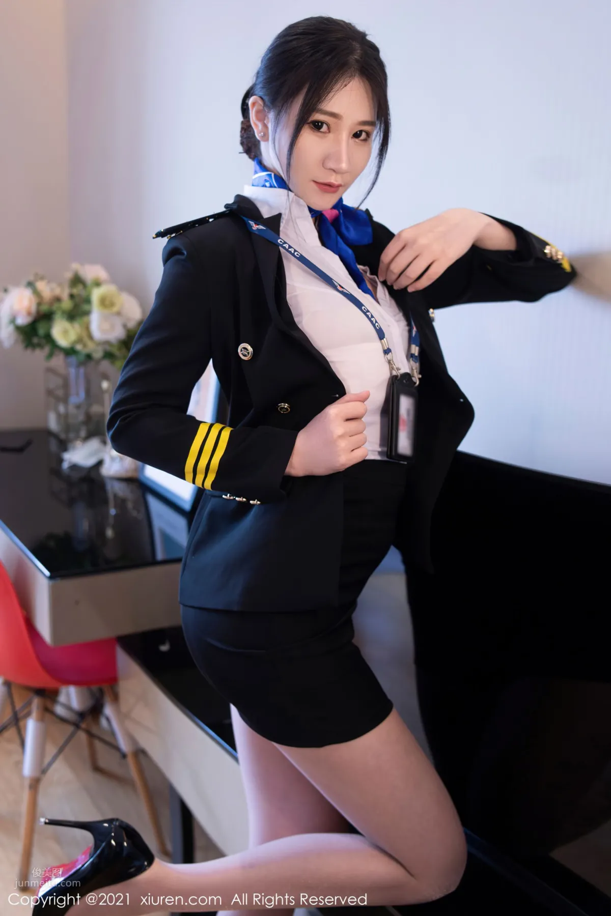 空乘小姐姐顧喬楠 制服機長長發飄逸 16