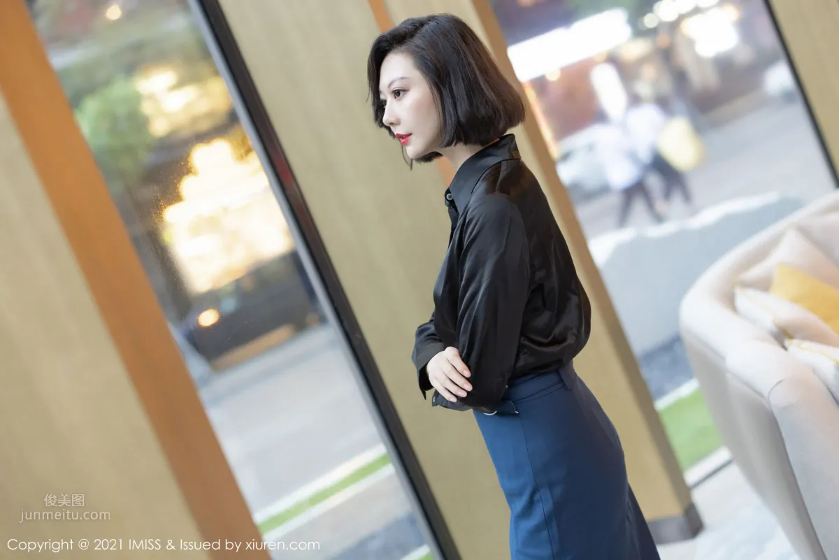 氣質美女藝軒 氣質袅袅撩人心扉 14