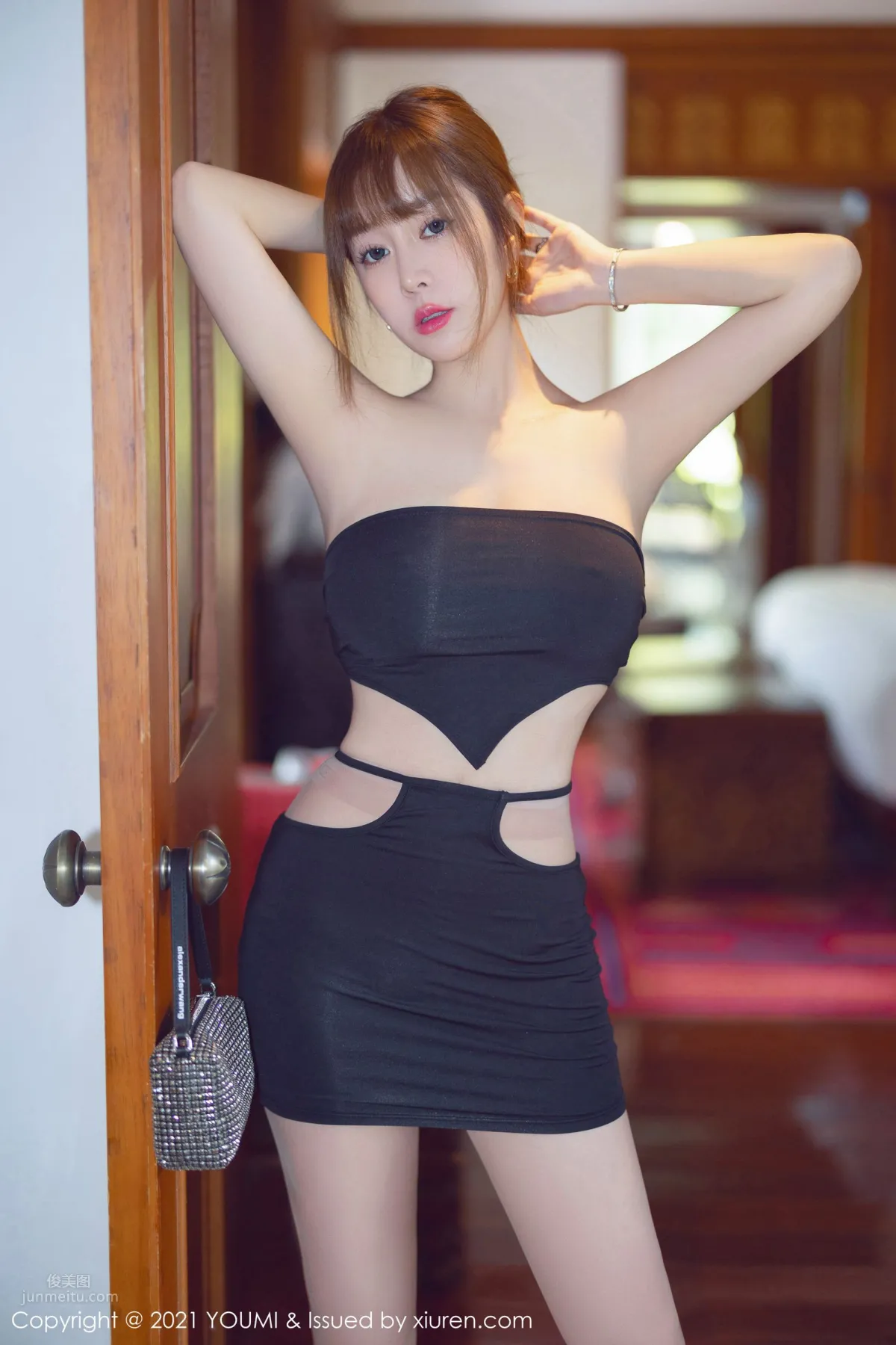 輕熟女神王雨純 西雙版納舉止得體 6