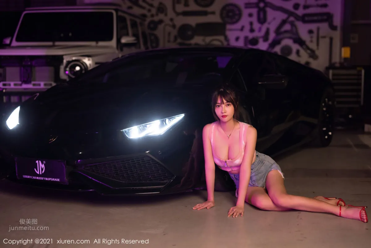 豐滿妹子萌奈子 香車與美人的視覺 10