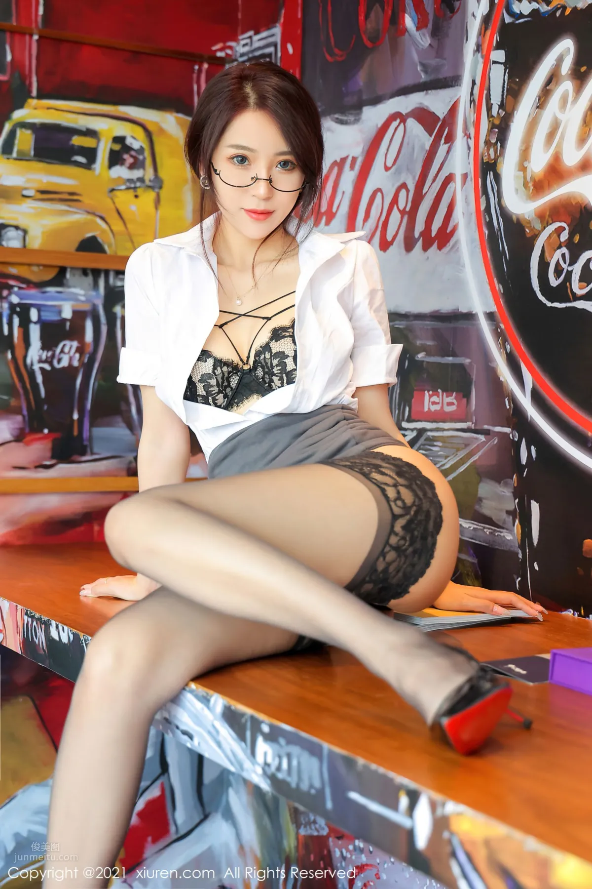 骨感女神周慕汐 職場眼鏡OL系列 30