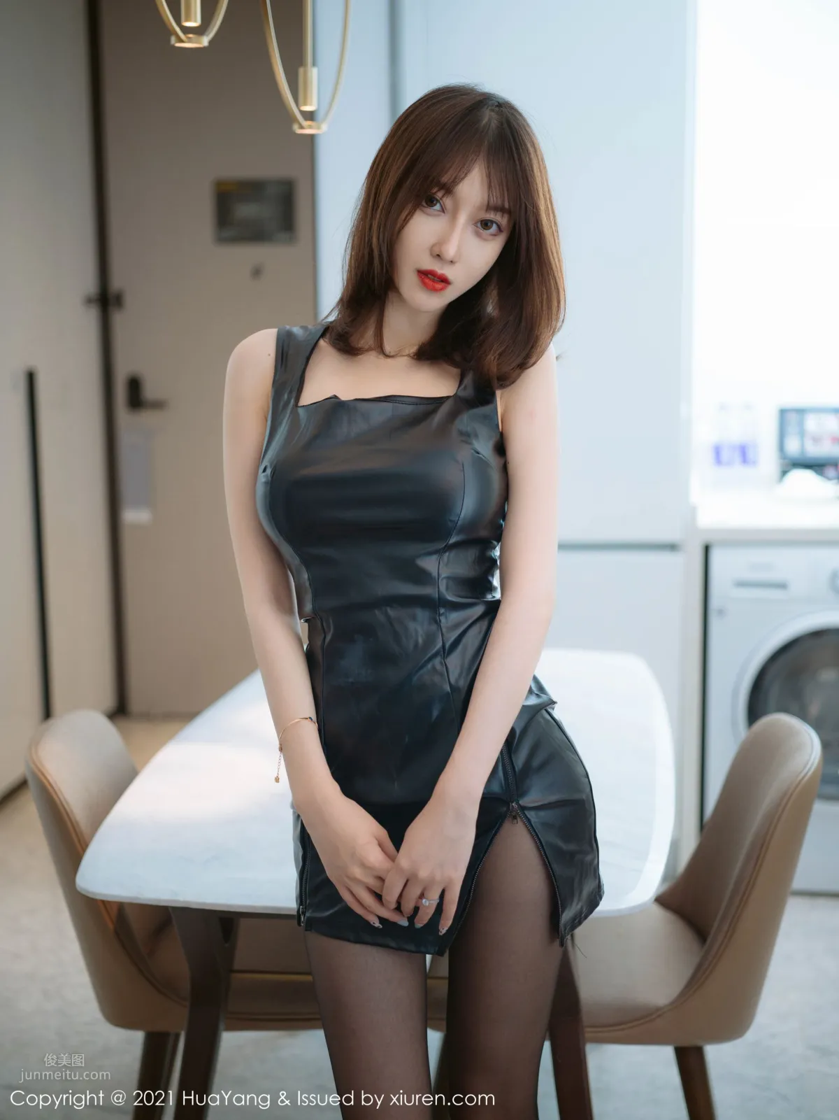 短發美人玥兒玥 飒爽皮裙姿态袅袅 3
