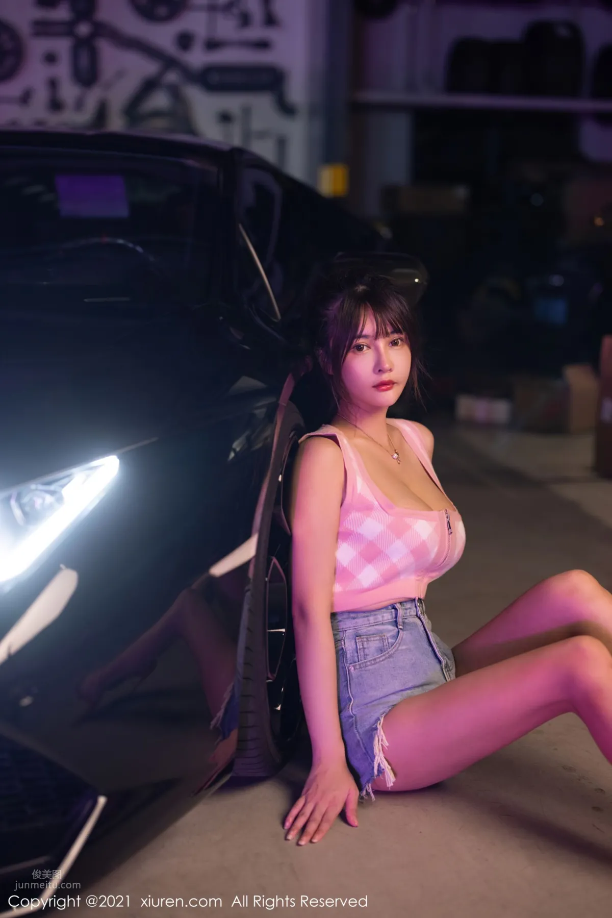 豐滿妹子萌奈子 香車與美人的視覺 8
