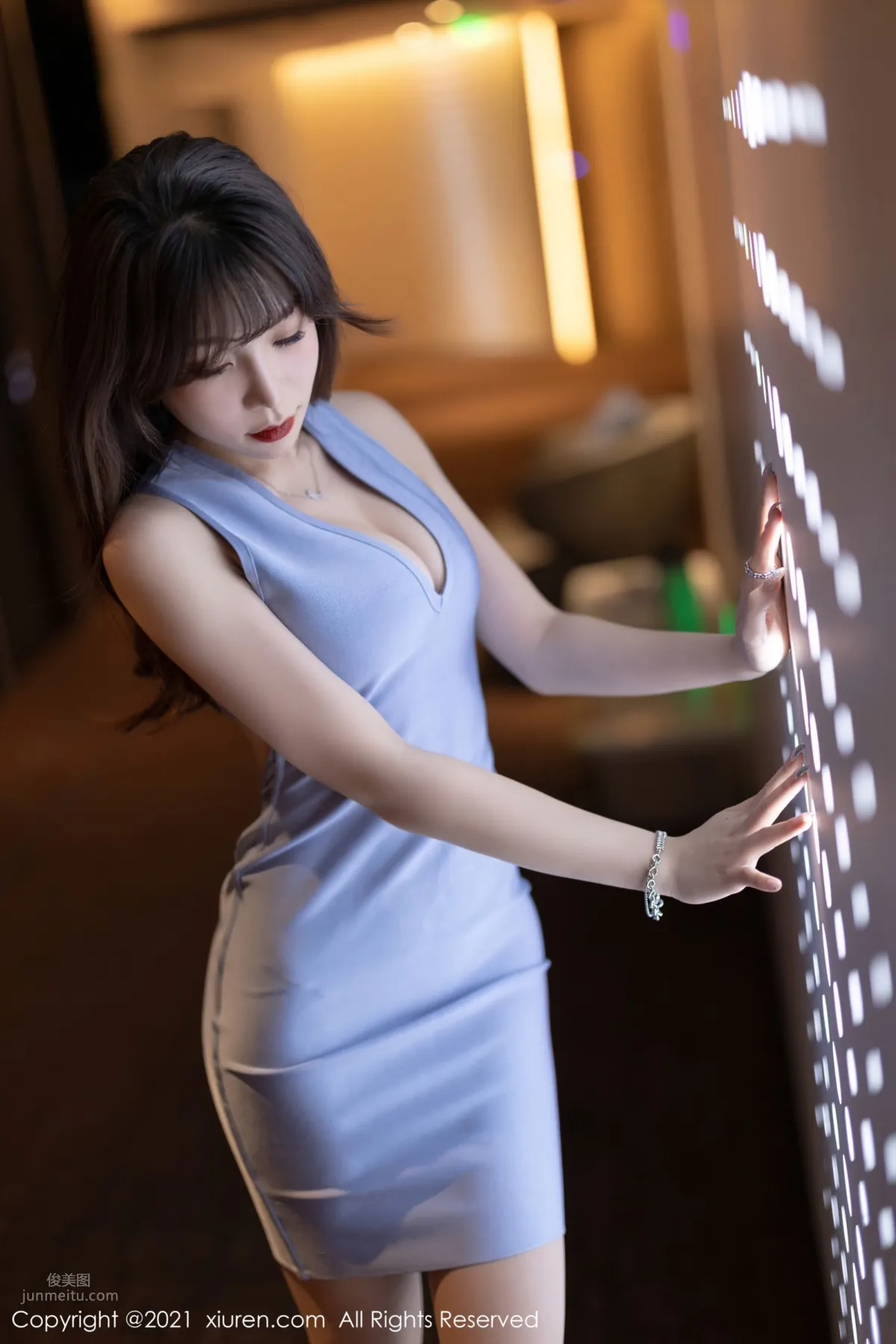 全民女神芝芝Booty 淺藍色的短裙湧動 5