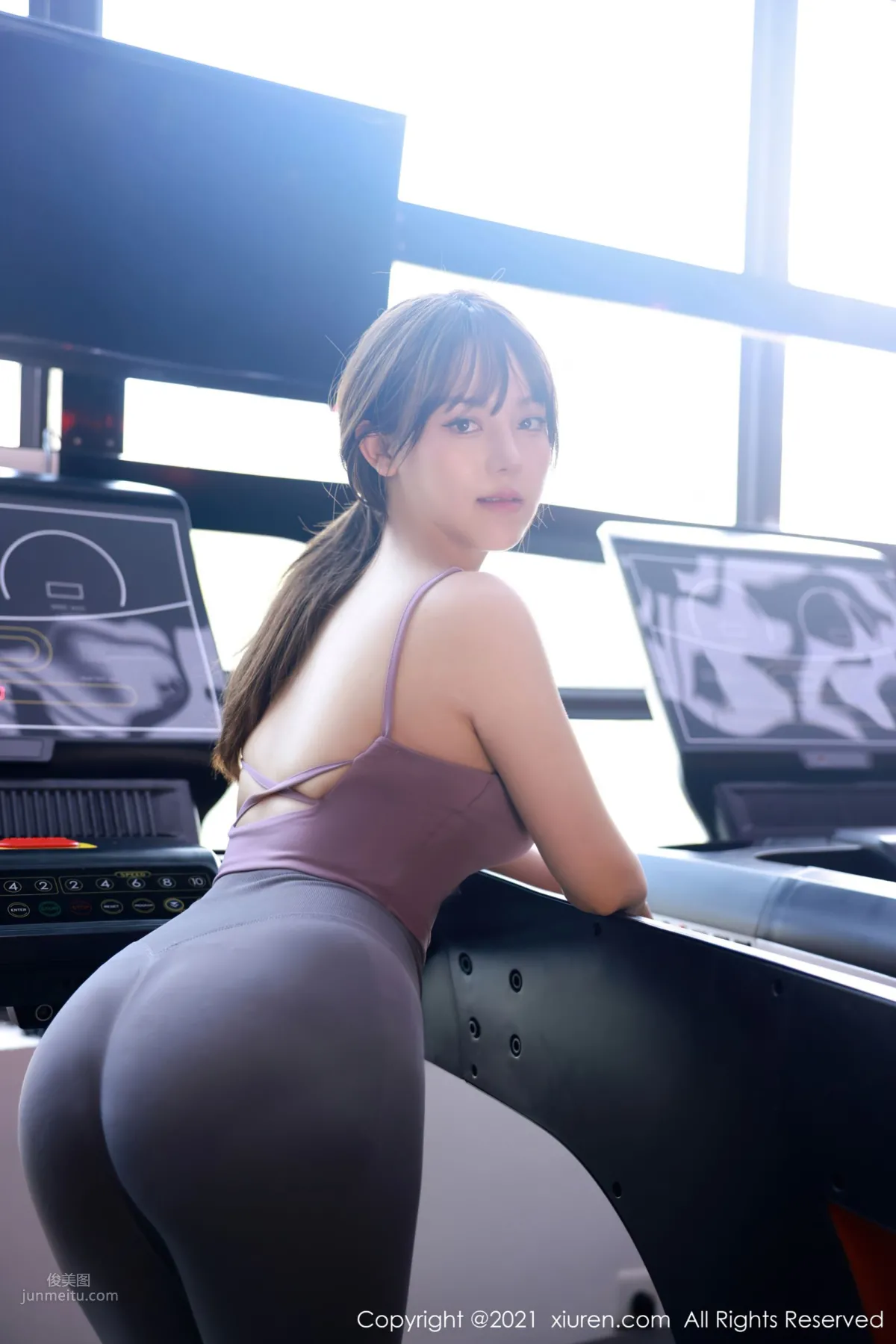 豐滿妹紙豆瓣醬 健身房主題系列 4