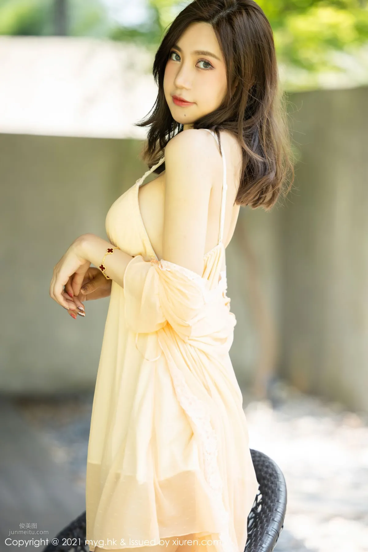 宅男女神绮裡嘉 媚态淋漓明豔動人 5