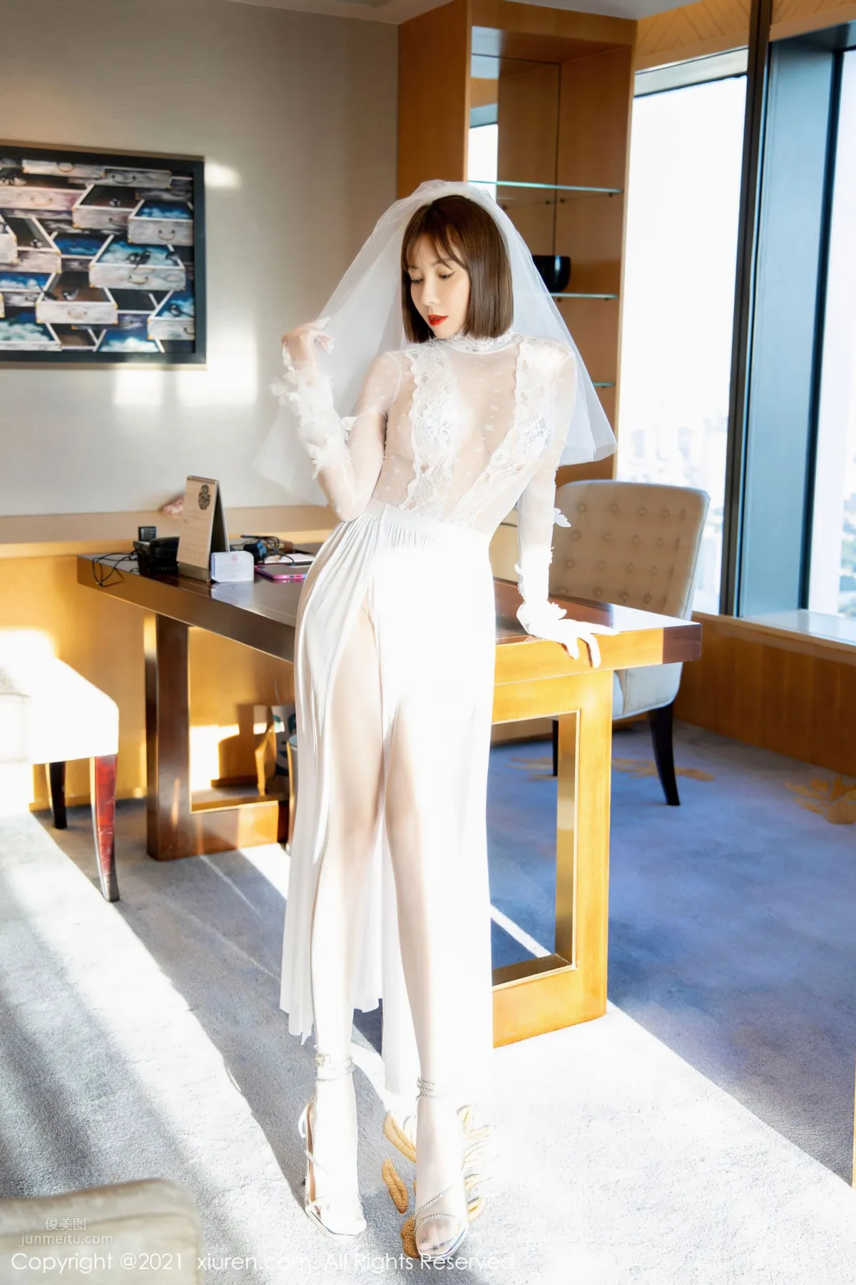 [XiuRen] 2021.11.11 No.4200 果兒Victoria 2