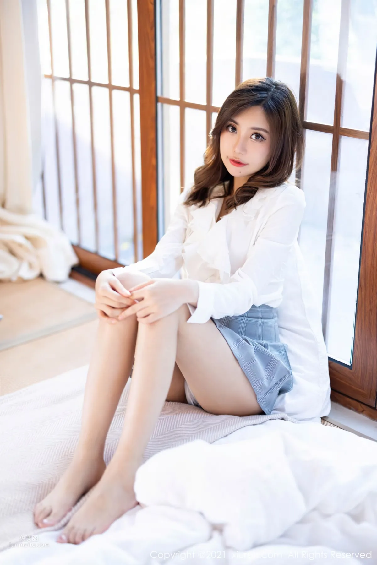 [XiuRen] 2021.11.09 No.4192 绮裡嘉ula 2