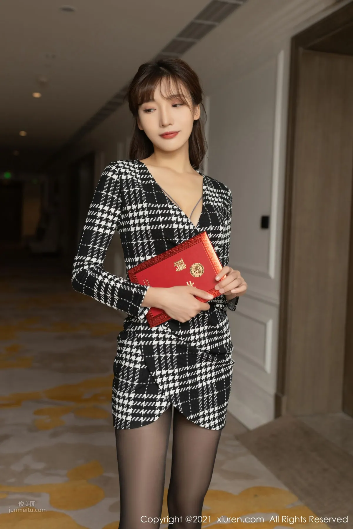 [XiuRen] 2021.12.02 No.4292 陸萱萱 17