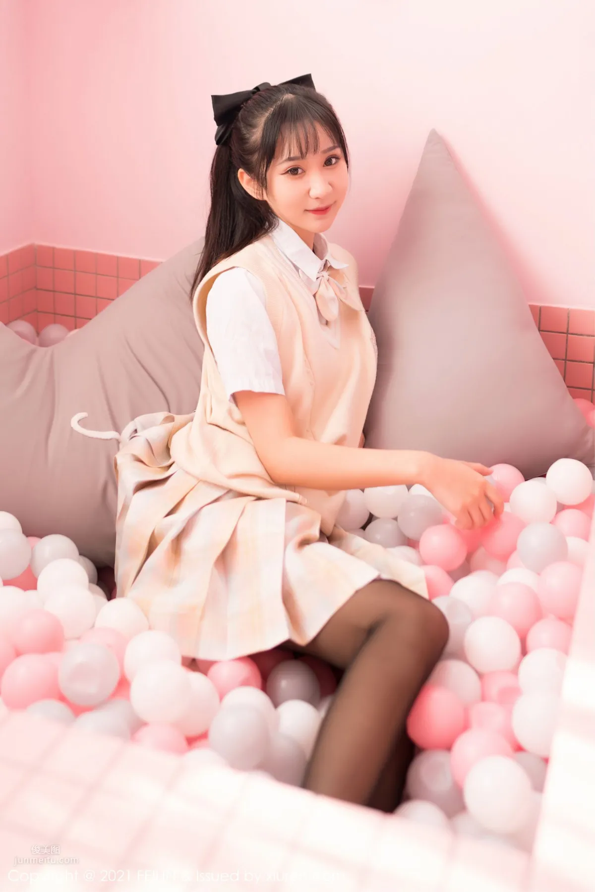 [FEILIN] 2021.10.28 VOL.417 小果冻儿_0