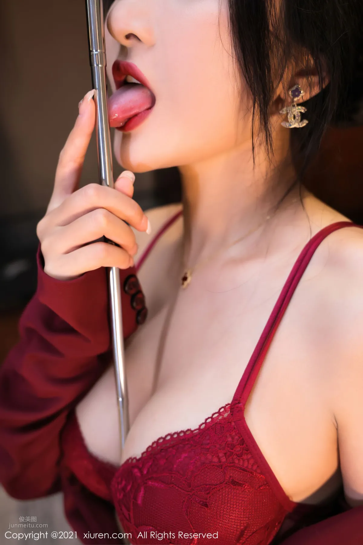 [XiuRen] 2021.10.09 No.4038 Emily尹菲 16