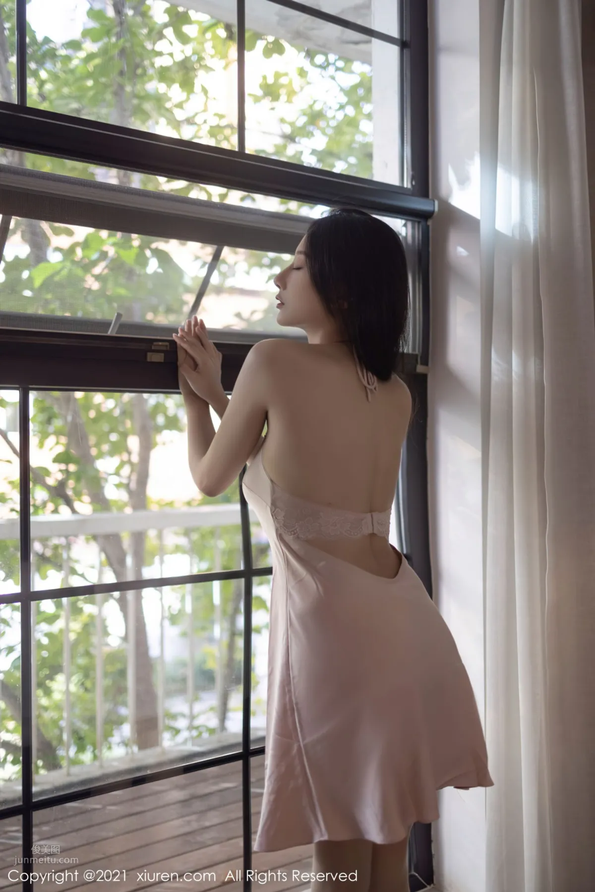 [XiuRen] 2021.09.28 No.4006 何嘉穎 6