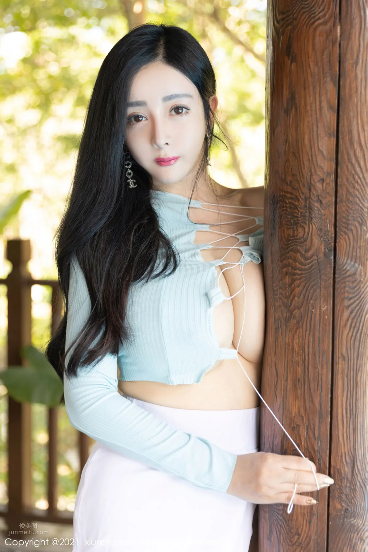 允爾西双版纳旅拍 淡雅多姿的服饰_21