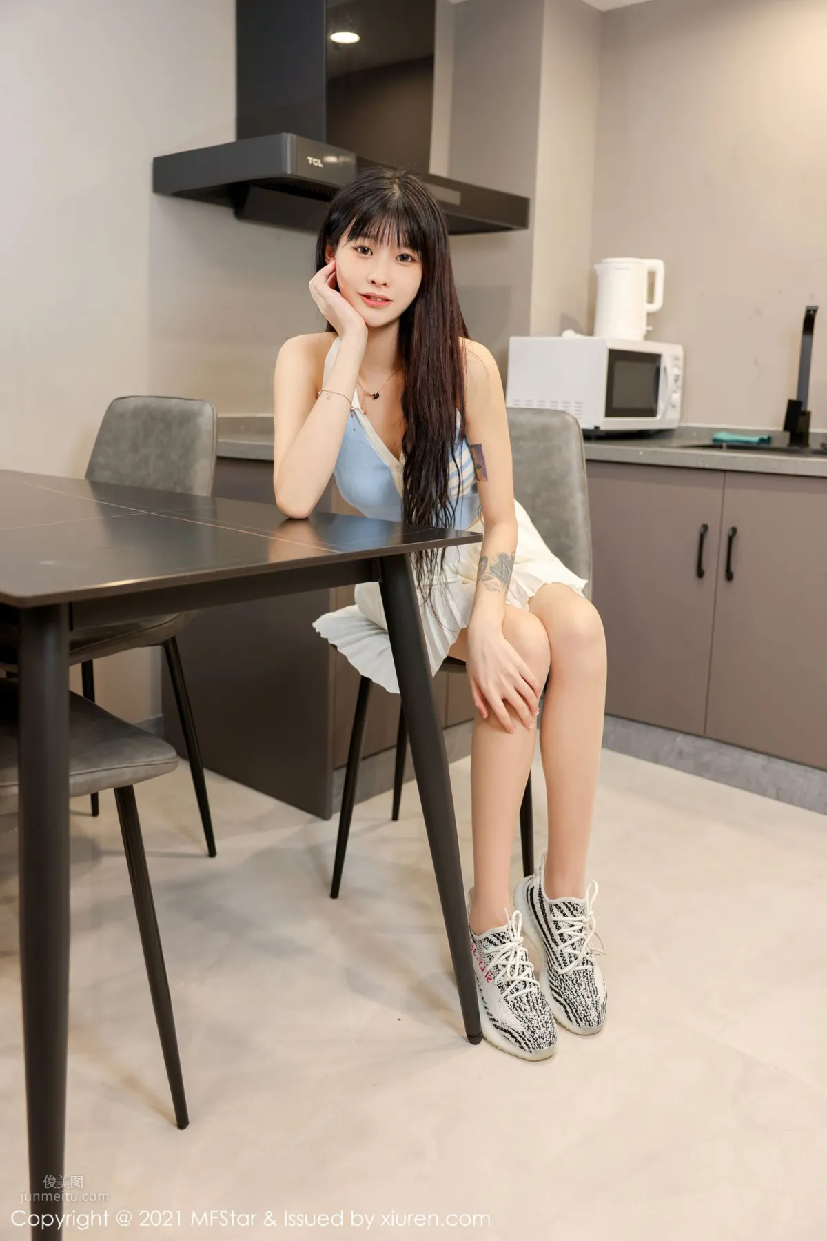 新人模特77qiqi 長相清純甜美 11