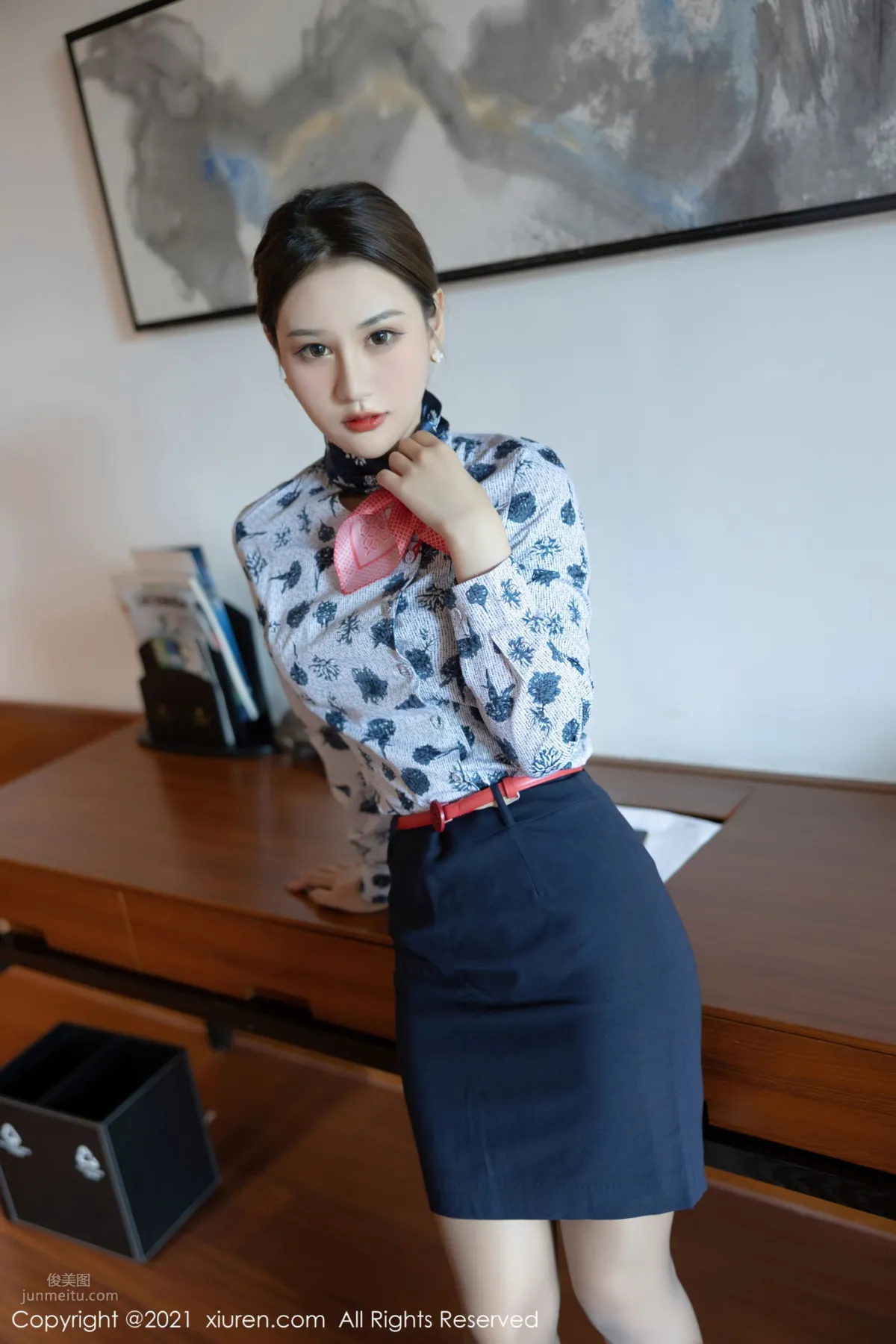 婀娜模特張欣欣 典雅多姿空乘制服 7