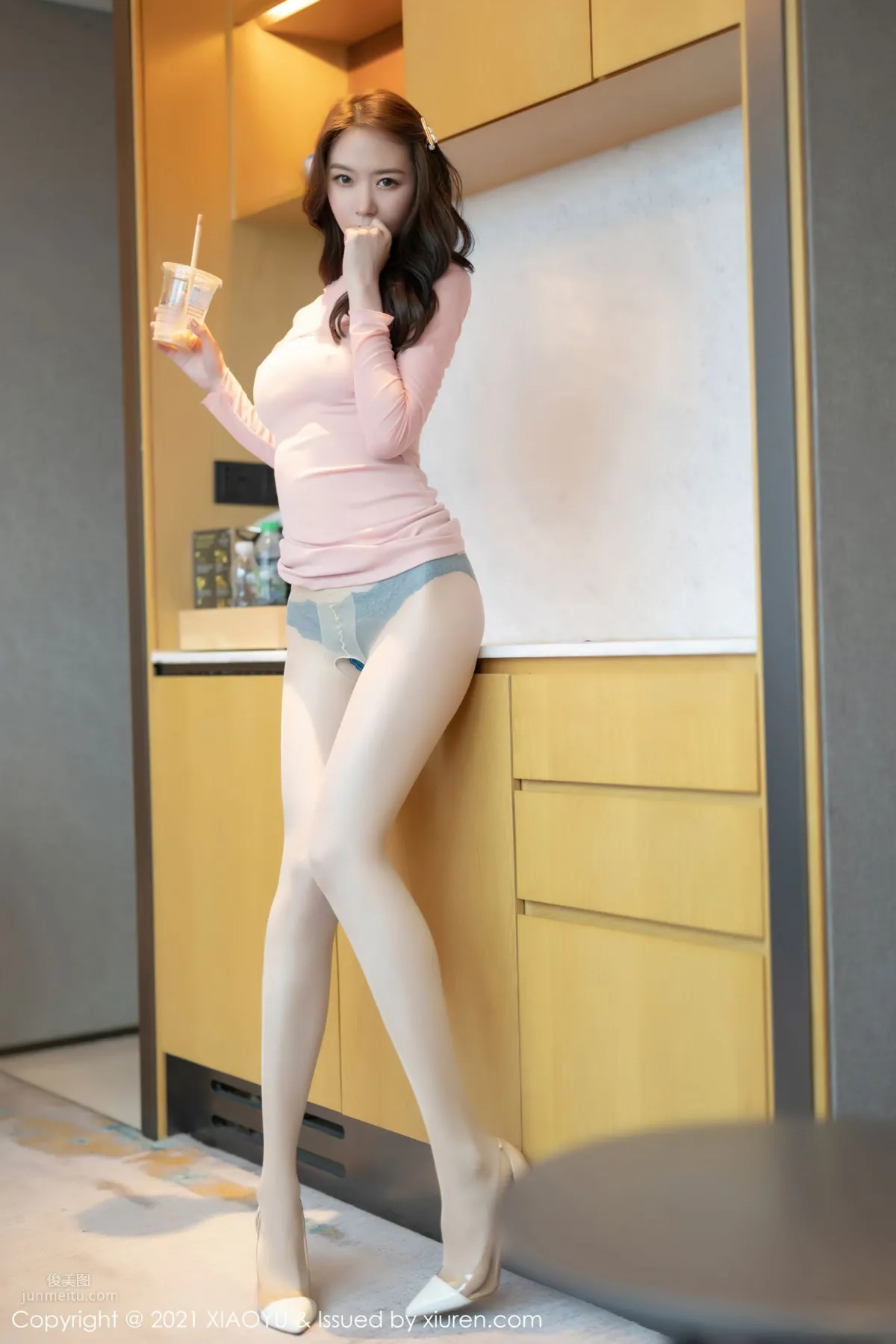 气质女神梦心月 粉色服饰极致细腻_9