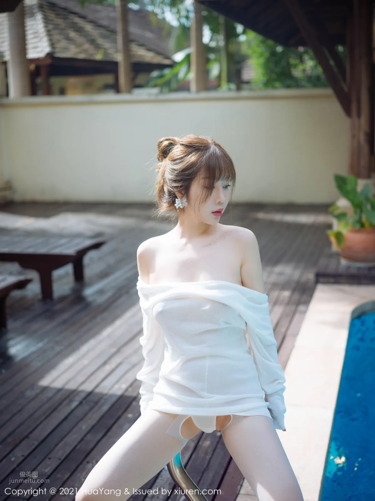 成熟女神王雨純 潔白輕盈的毛衣 15