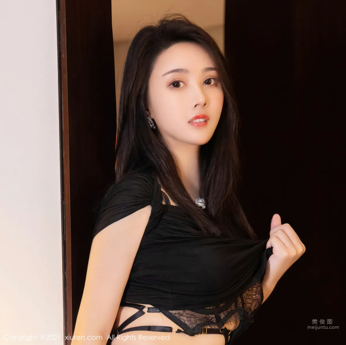 [XiuRen] 2021.12.29 No.4400 summer寶寶 30