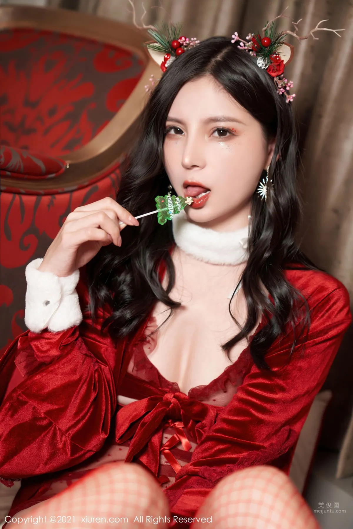 [XiuRen] 2021.12.23 No.4377 小蠻妖Yummy 2