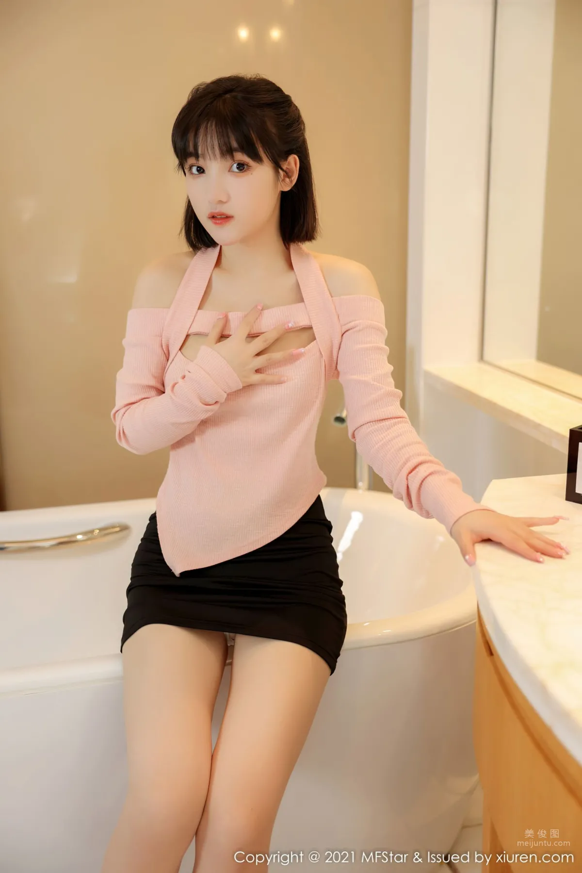 [MFStar] 2021.12.06 VOL.545 甜筒晓彤_2