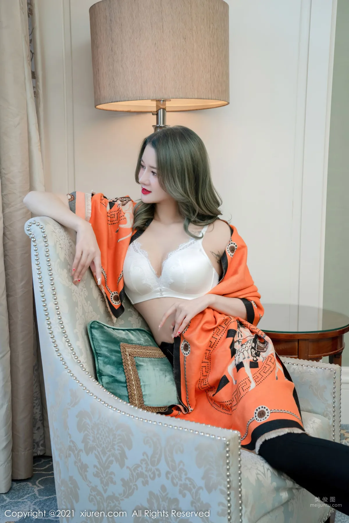 [XiuRen] 2021.12.23 No.4374 文芮jeninfer 1