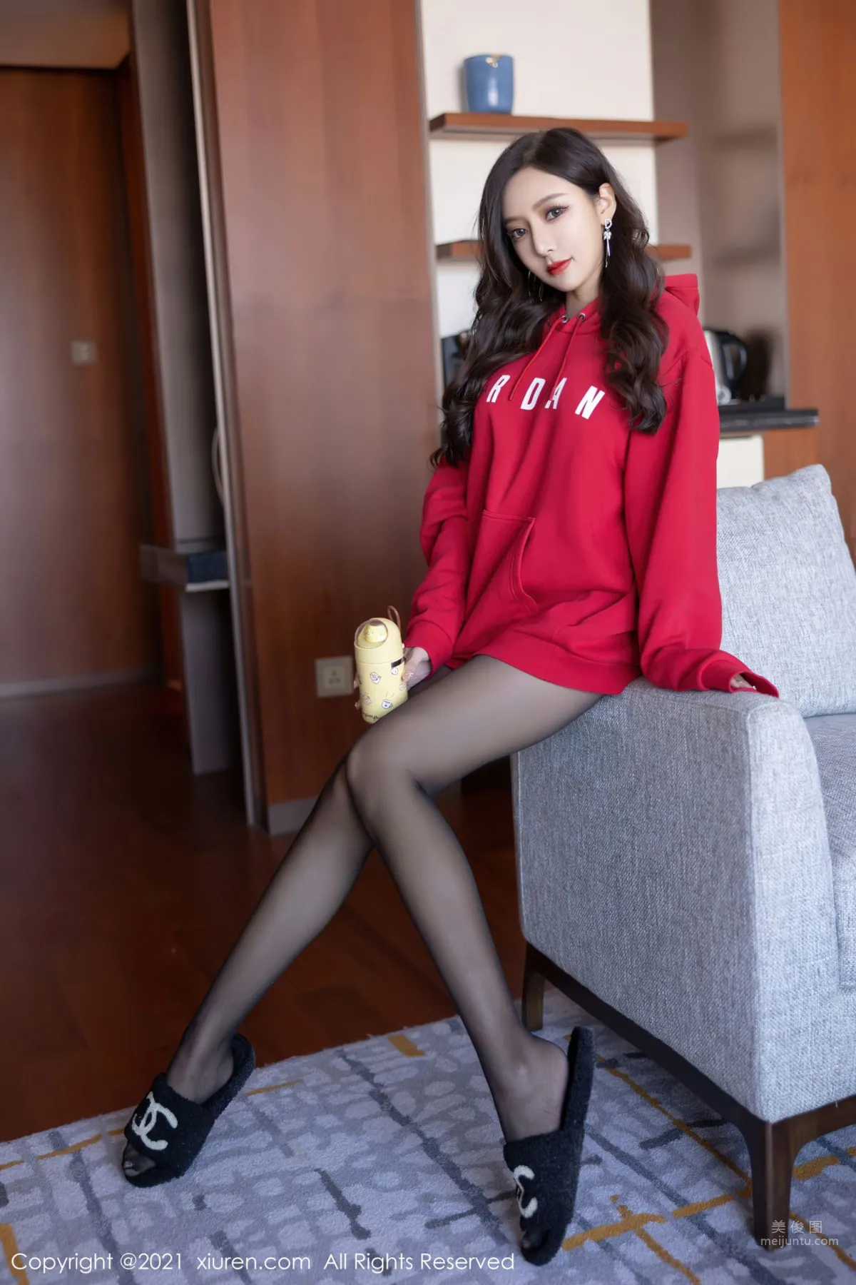 [XiuRen] 2021.12.17 No.4356 王馨瑤yanni 1