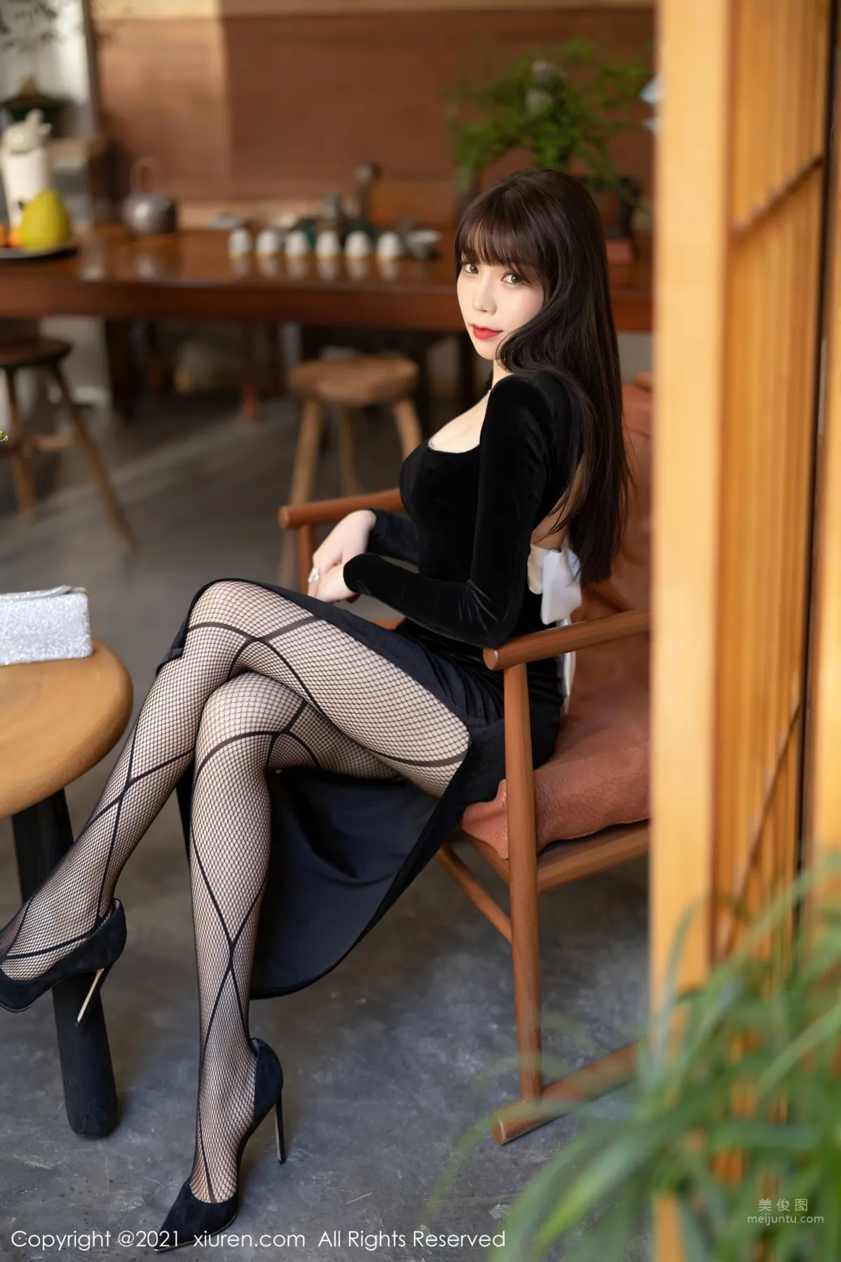 [XiuRen] 2021.12.09 No.4322 芝芝Booty 14