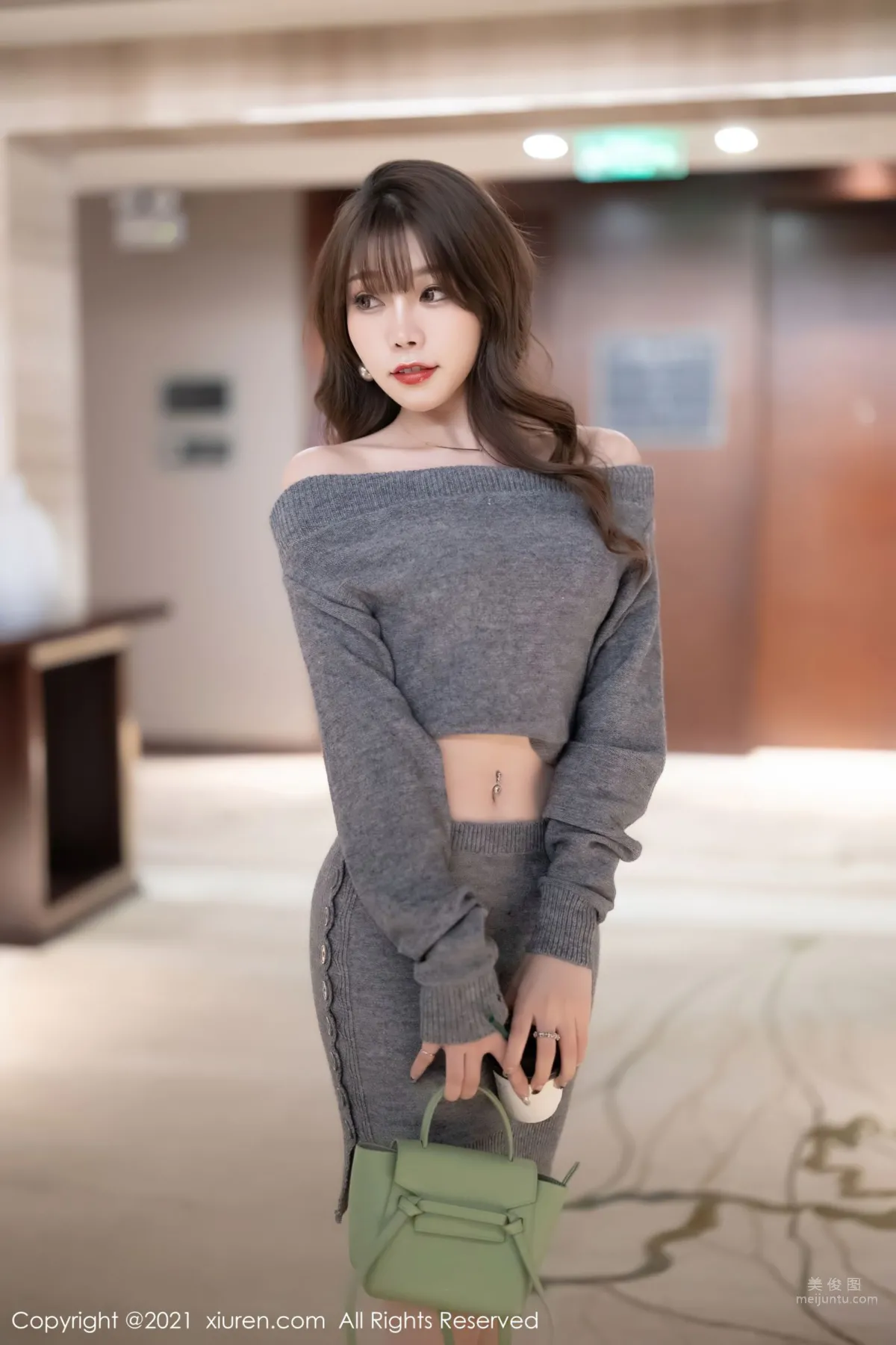 [XiuRen] 2021.11.18 No.4239 芝芝Booty 4