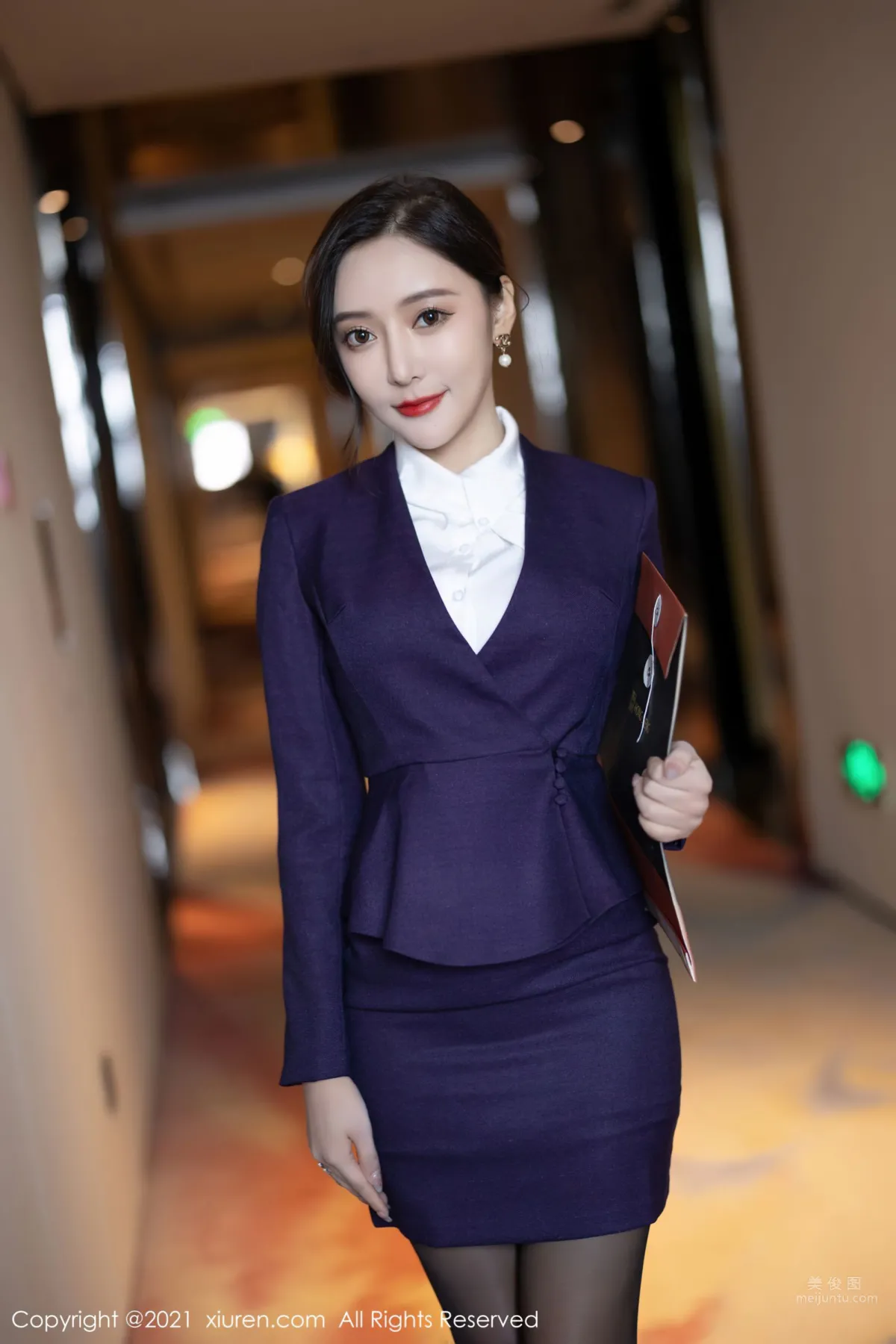 [XiuRen] 2021.11.08 No.4184 王馨瑤yanni 1