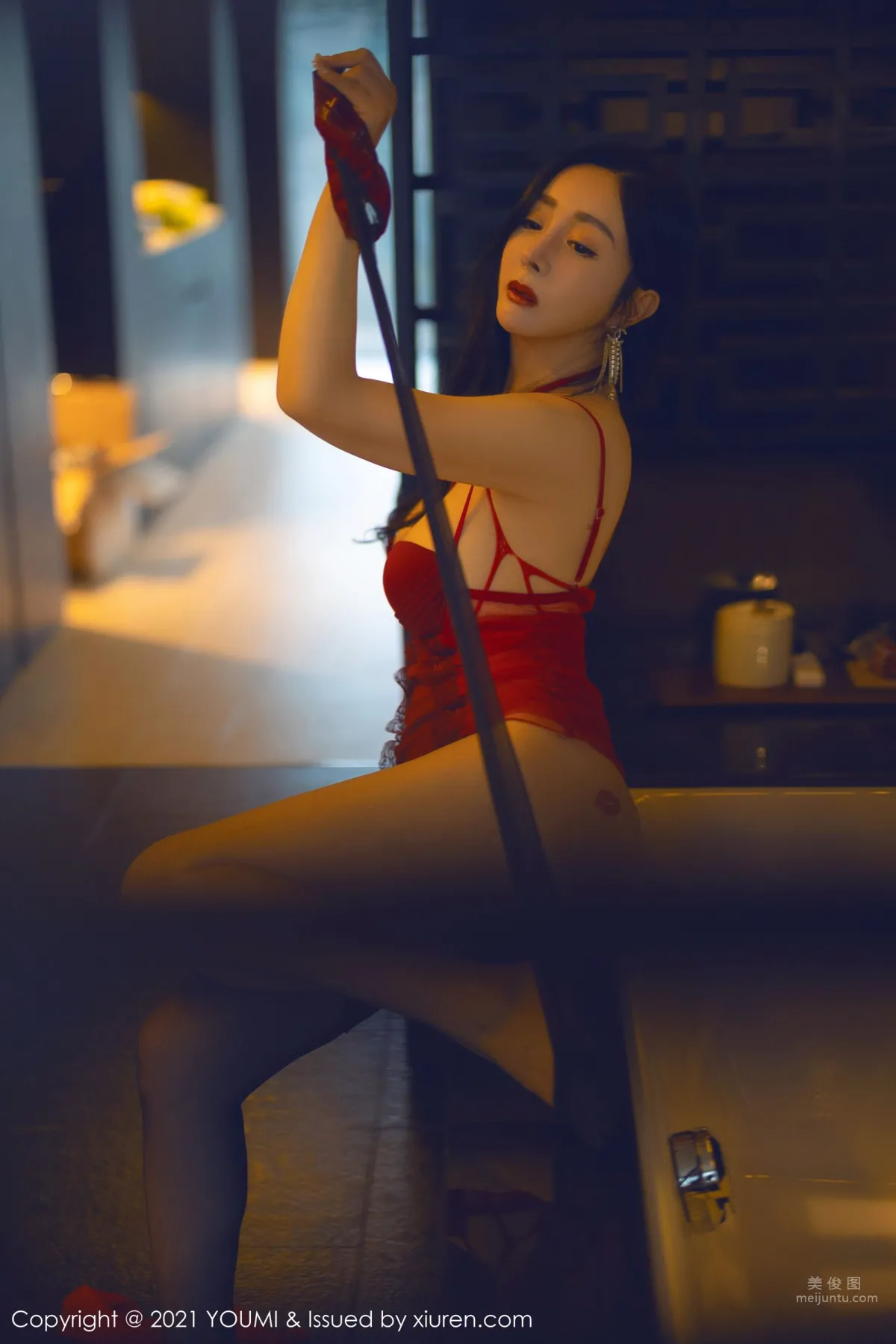 [YOUMI] 2021.10.29 VOL.711 允薾_42