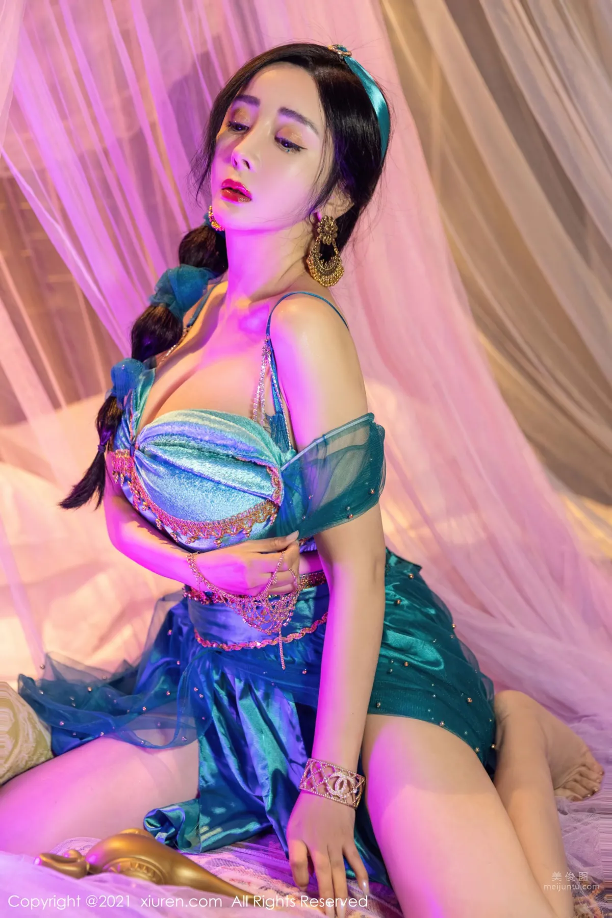 [XiuRen秀人网] 2021.11.19 No.4243 允薾_3