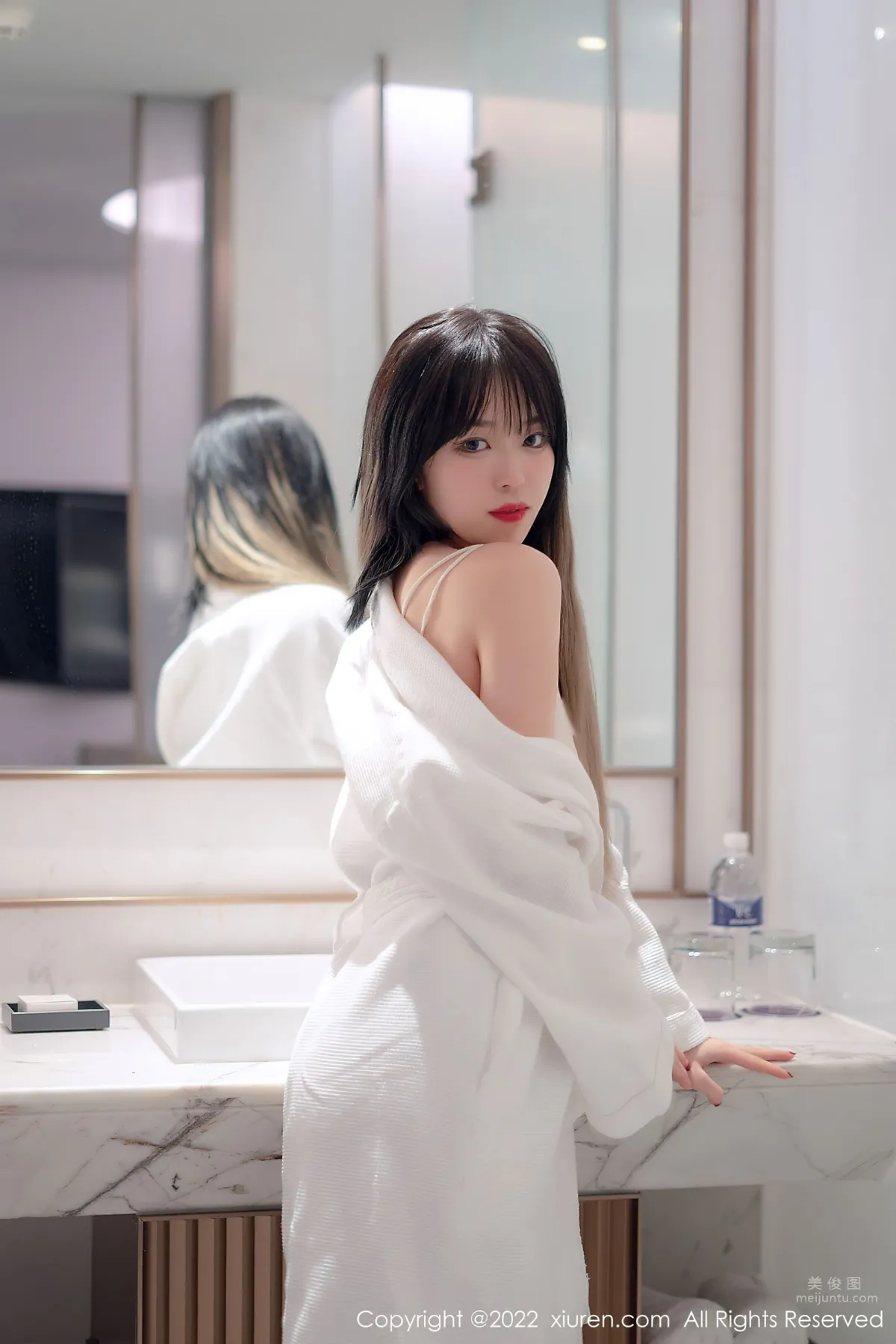 [XiuRen] 2022.02.21 No.4611 奶瓶. 5