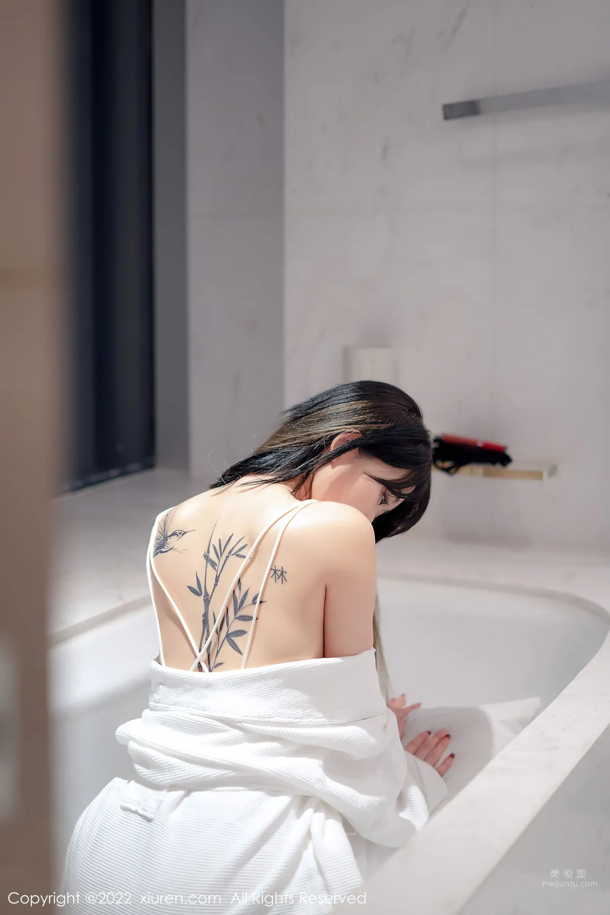 [XiuRen] 2022.02.21 No.4611 奶瓶. 6