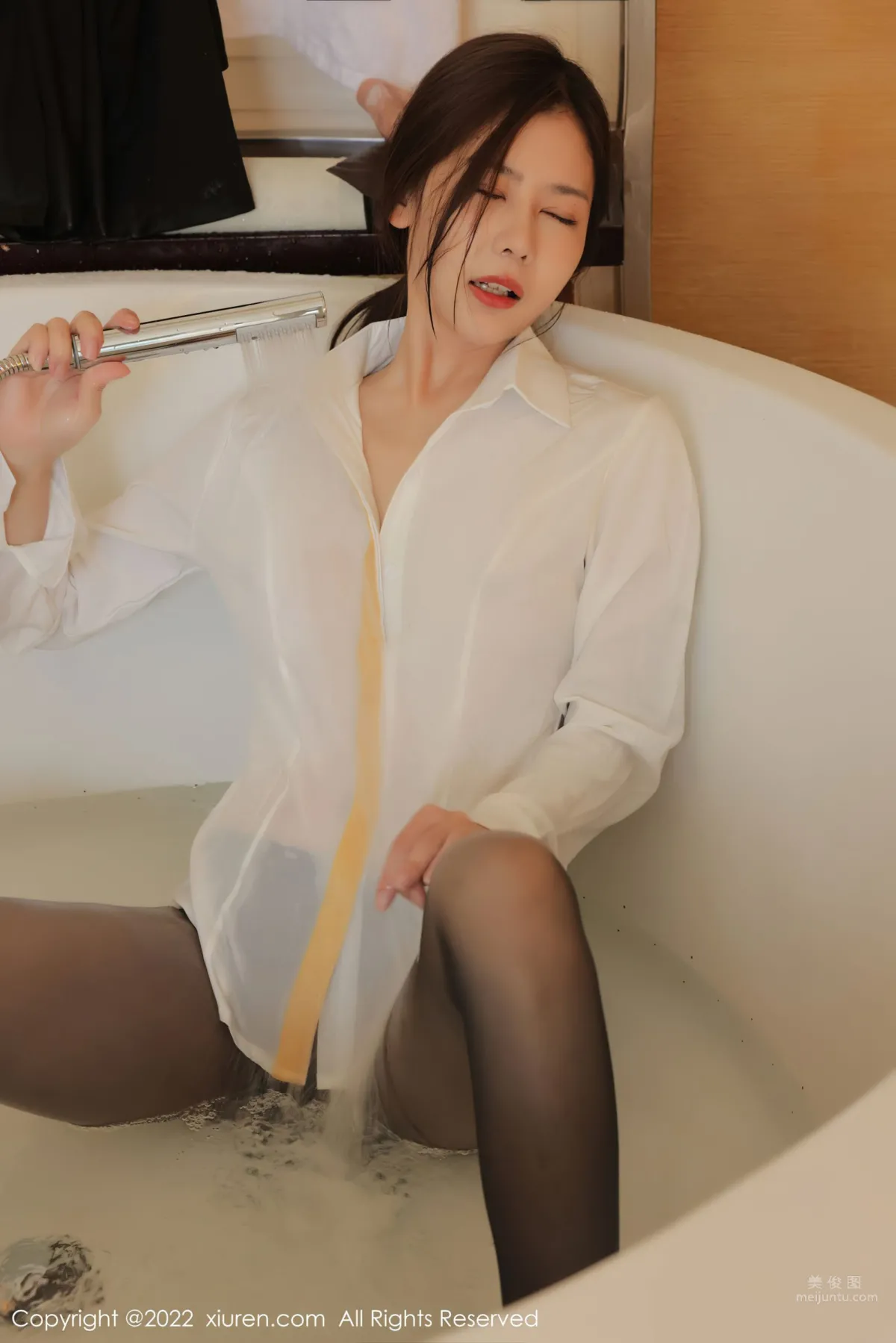 [XiuRen] 2022.01.17 No.4472 尹甜甜 55