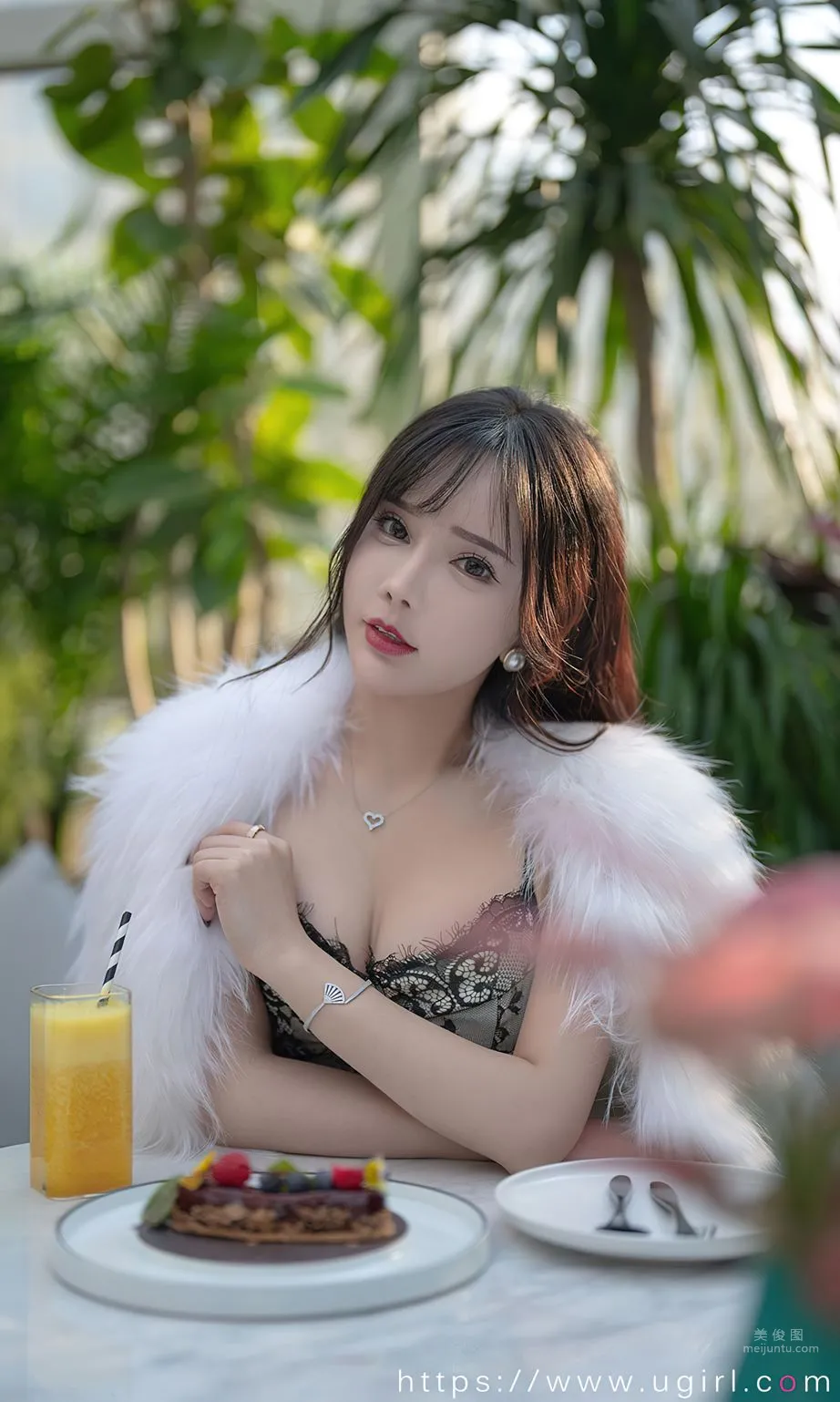 艾小青的午间香茶 又甜又美的迷人精_23