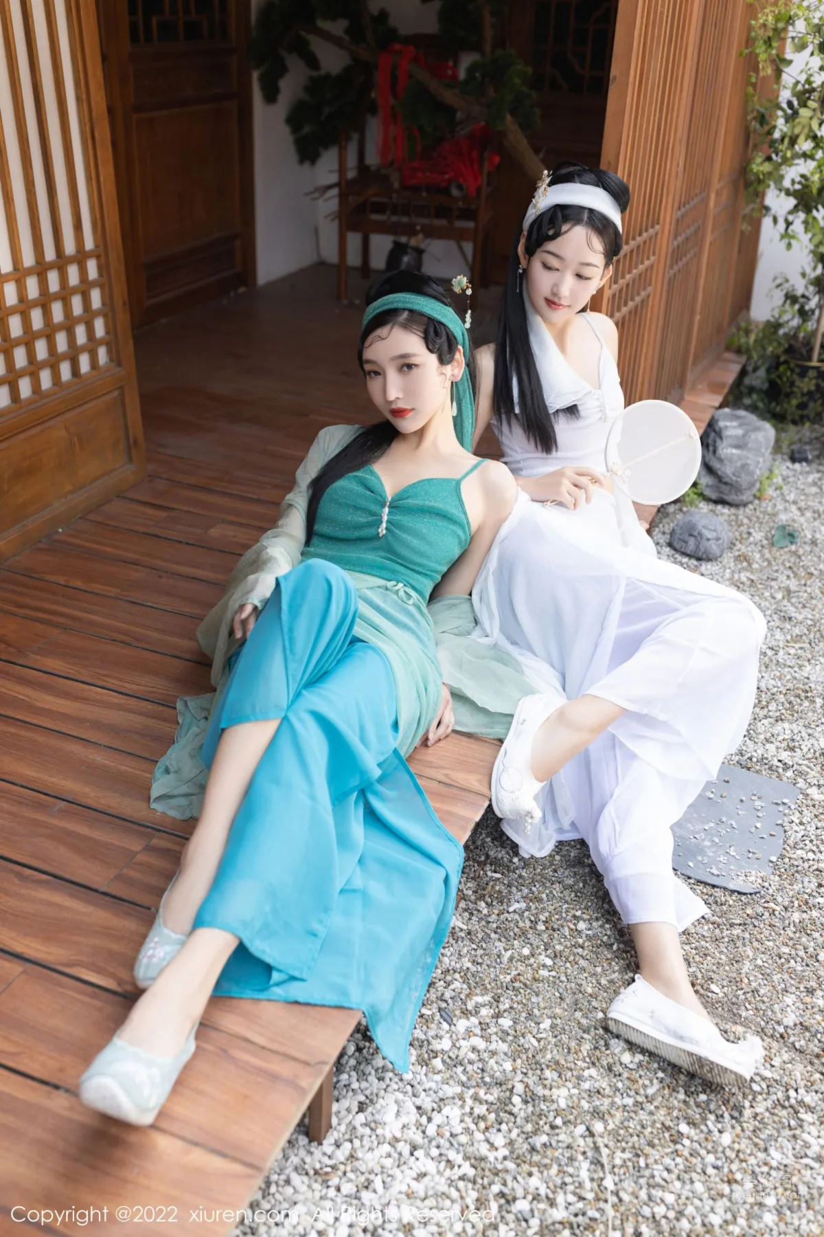 [XiuRen] 2022.04.25 No.4921 唐安琪&amp;陸萱萱 5