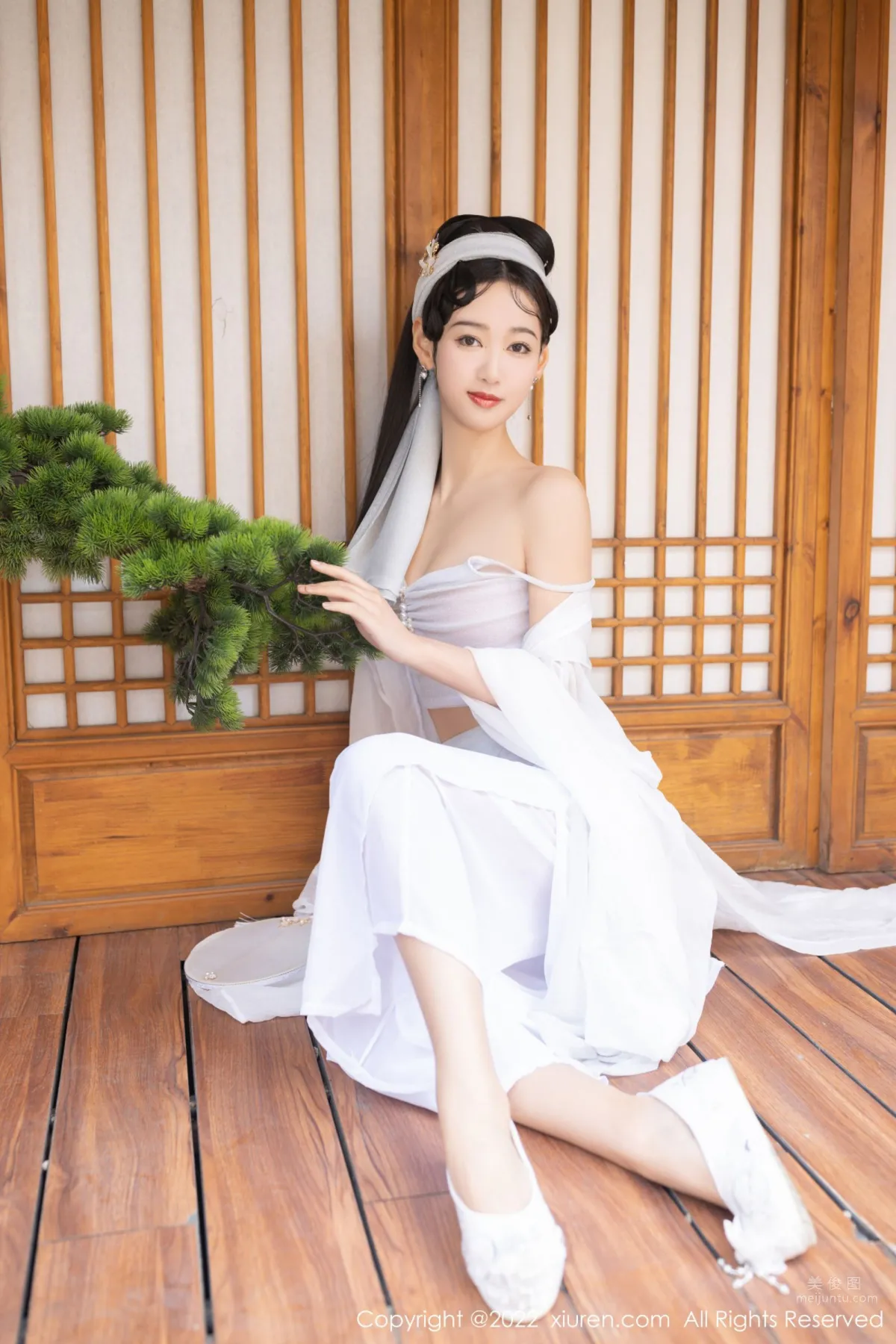 [XiuRen] 2022.04.25 No.4921 唐安琪&amp;陸萱萱 8
