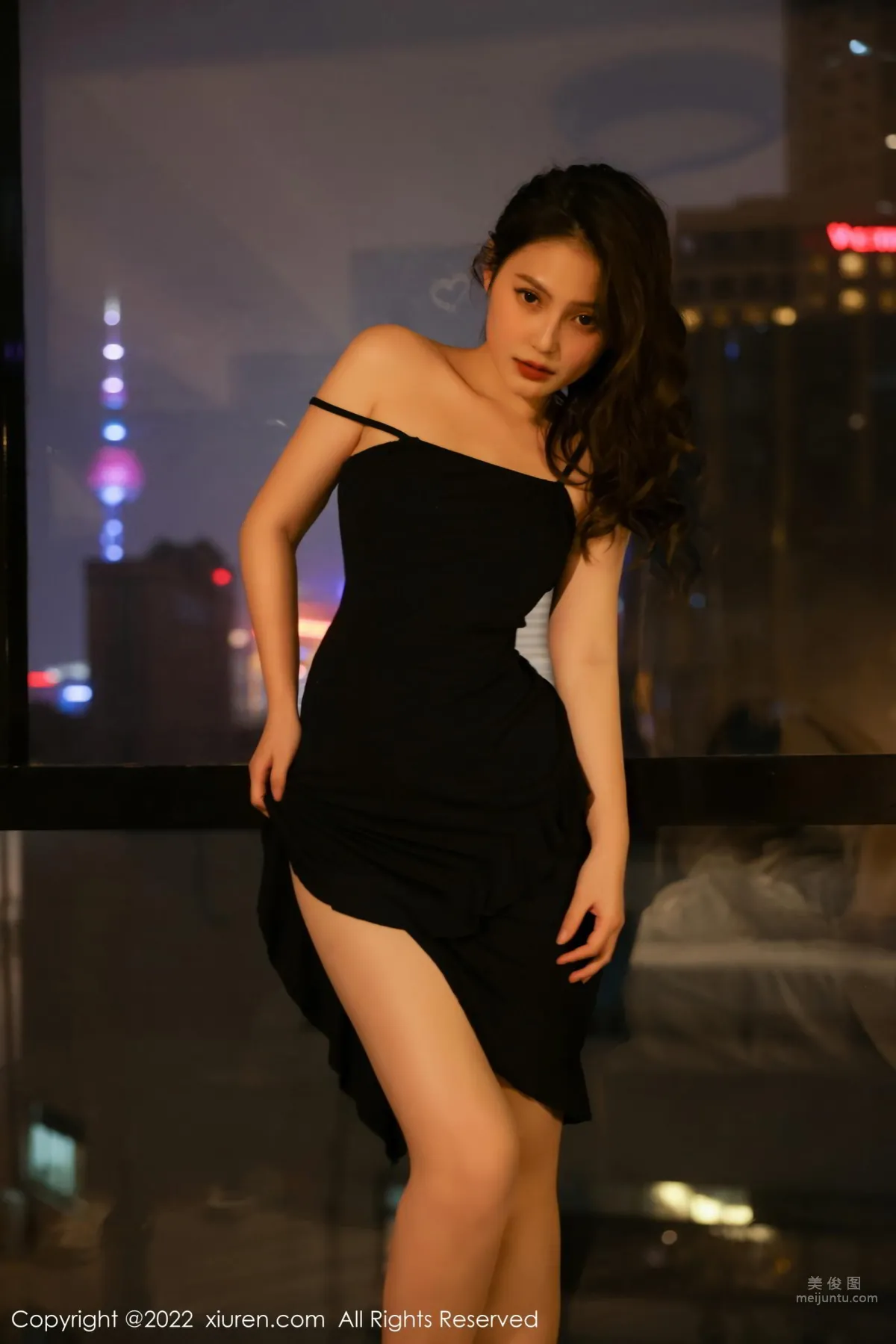 [XiuRen] 2022.02.22 No.4618 你的兔妹妹 24