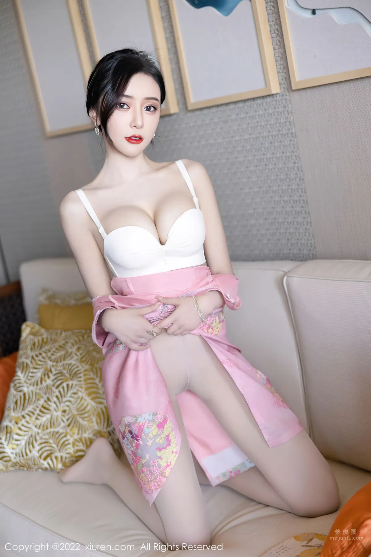 [XiuRen] 2022.05.13 No.5007 王馨瑤yanni 25