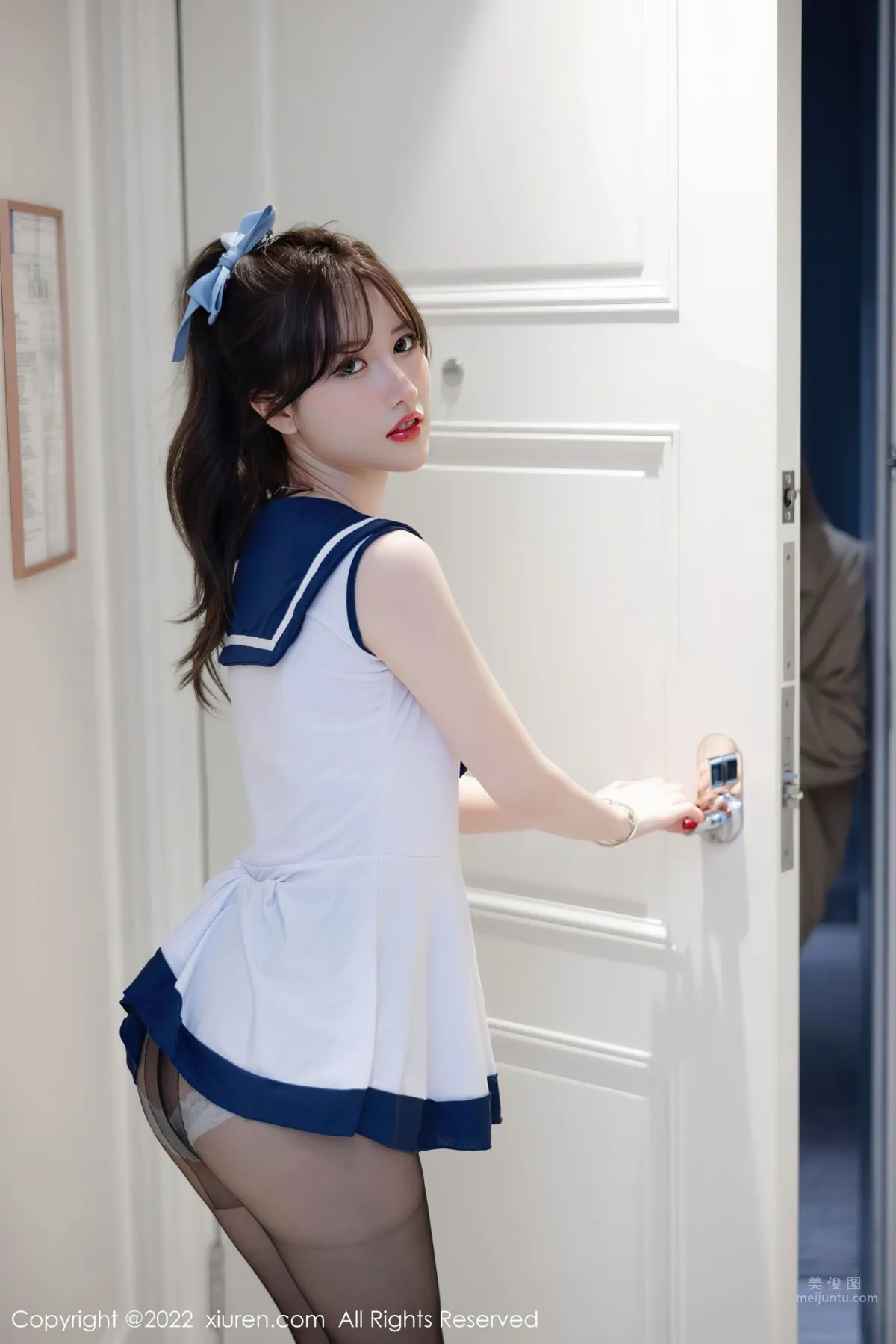 [XiuRen] 2022.05.19 No.5032 美桃醬 1