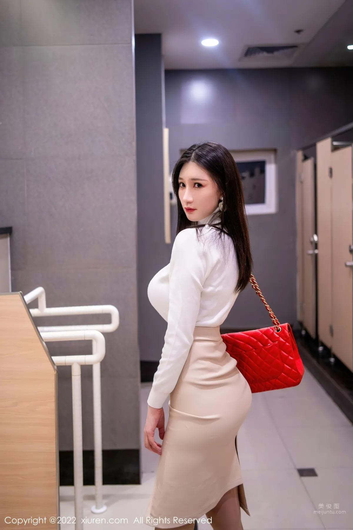 [XiuRen] 2022.04.19 No.4887 顧喬楠Cora 1