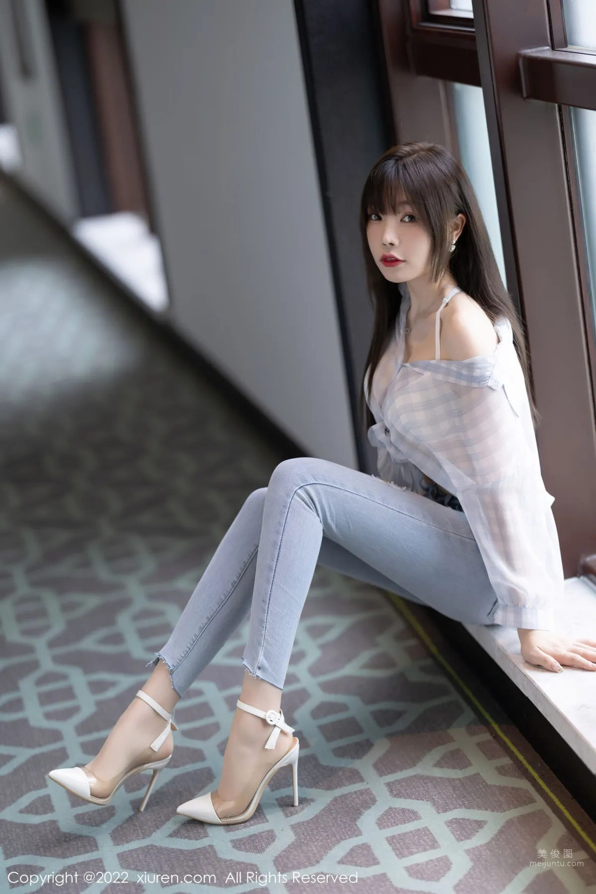 [XiuRen] 2022.05.07 No.4976 芝芝Booty 4