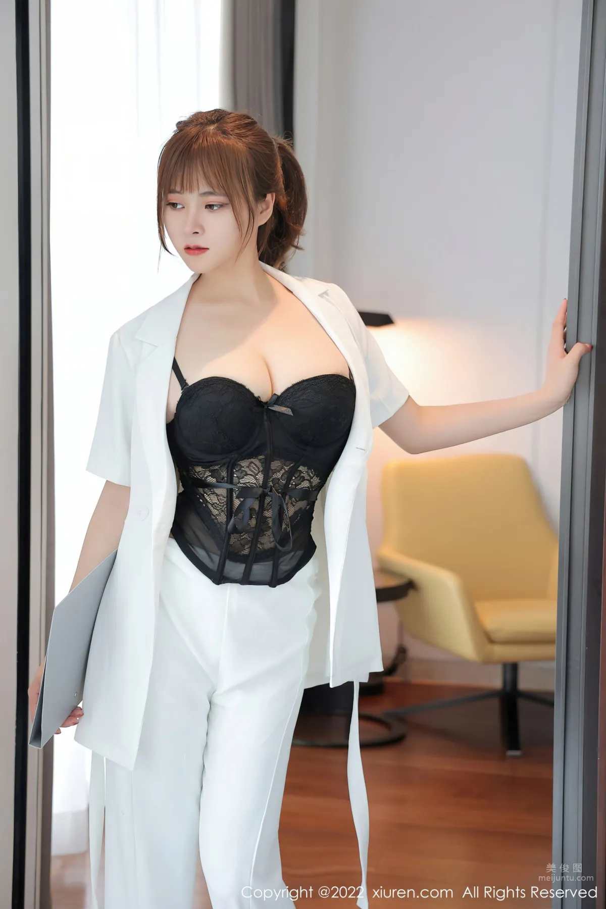 [XiuRen] 2022.05.17 No.5019 奈沐子 24