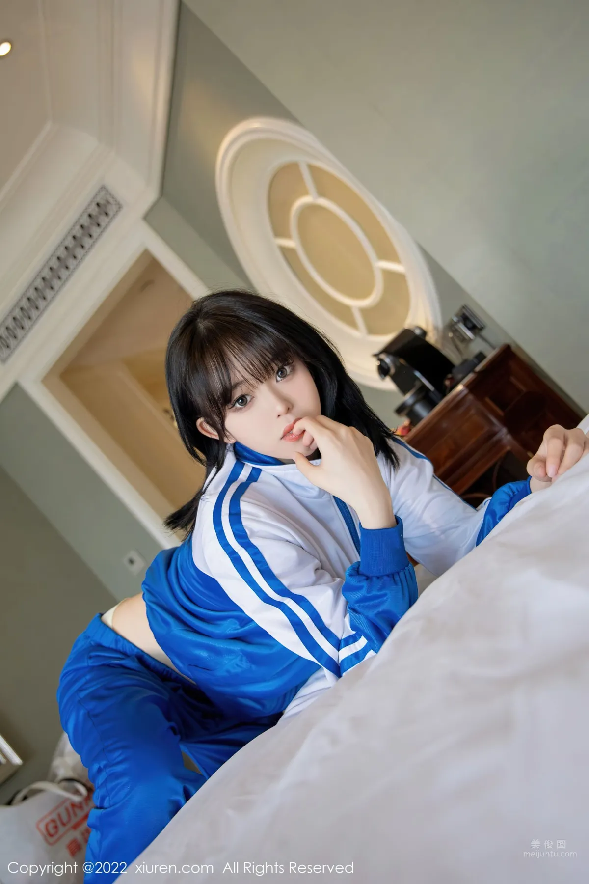 [XiuRen] 2022.04.08 No.4838 奶瓶 35