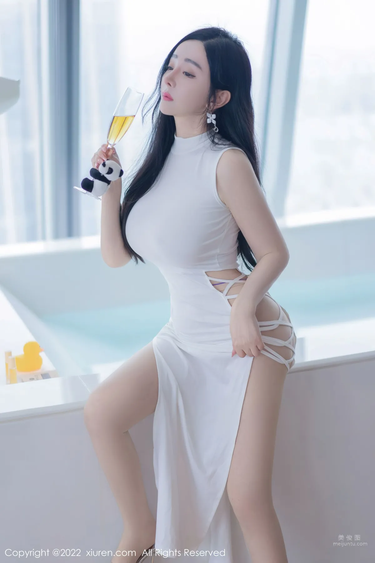 [XiuRen] 2022.04.12 No.4855 允薾_0